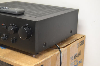 Yamaha AX-470 Stereo Integrated Amplifier * 65W RMS * Remote * Box * Fully Serviced