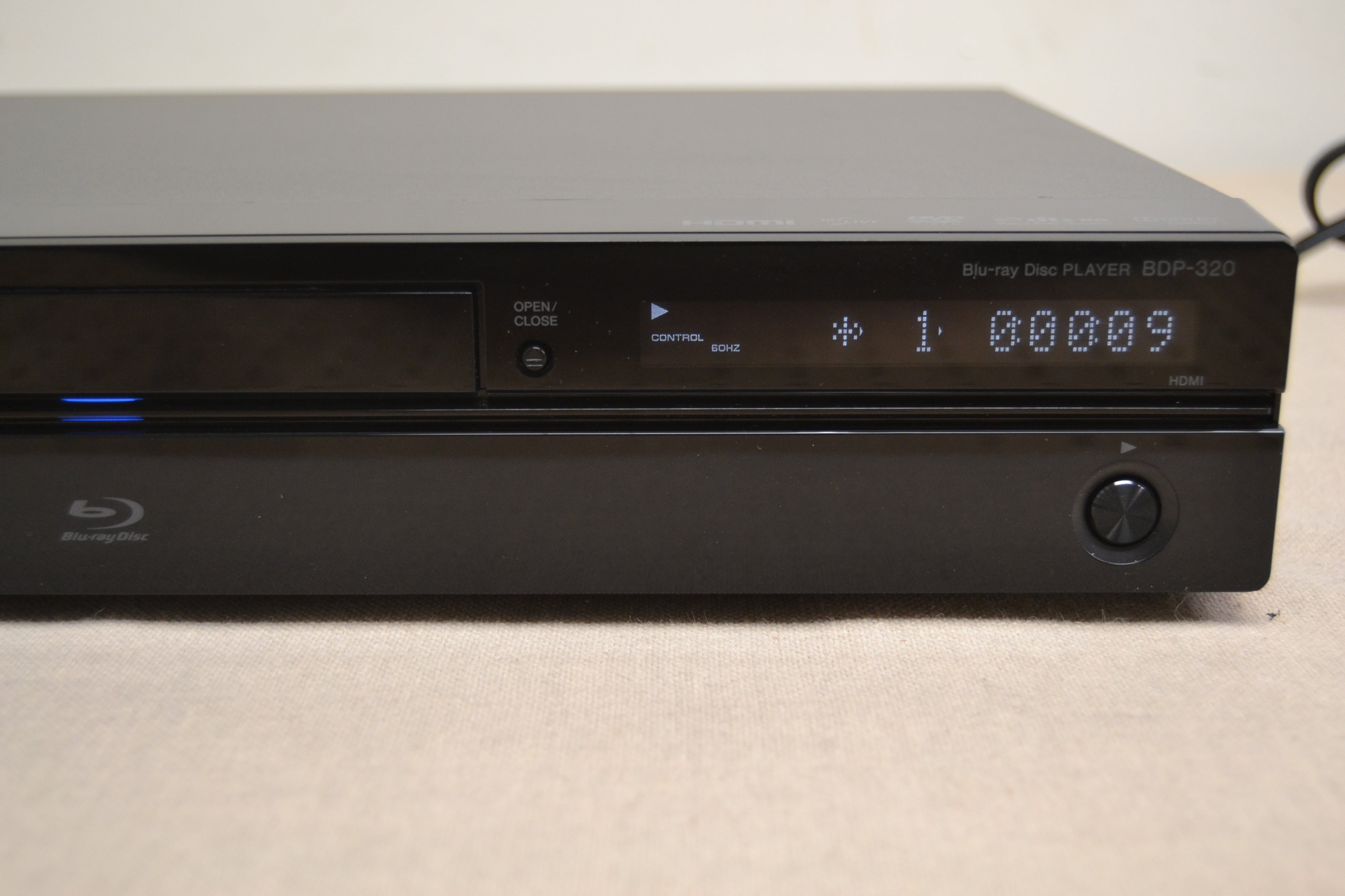 Pioneer BDP-320 Blu-Ray Player * Remote * Box – The Turntable Store