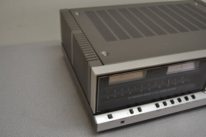 JVC JR-S201  DC Integrated Stereo Receiver (1978) * 35W RMS *