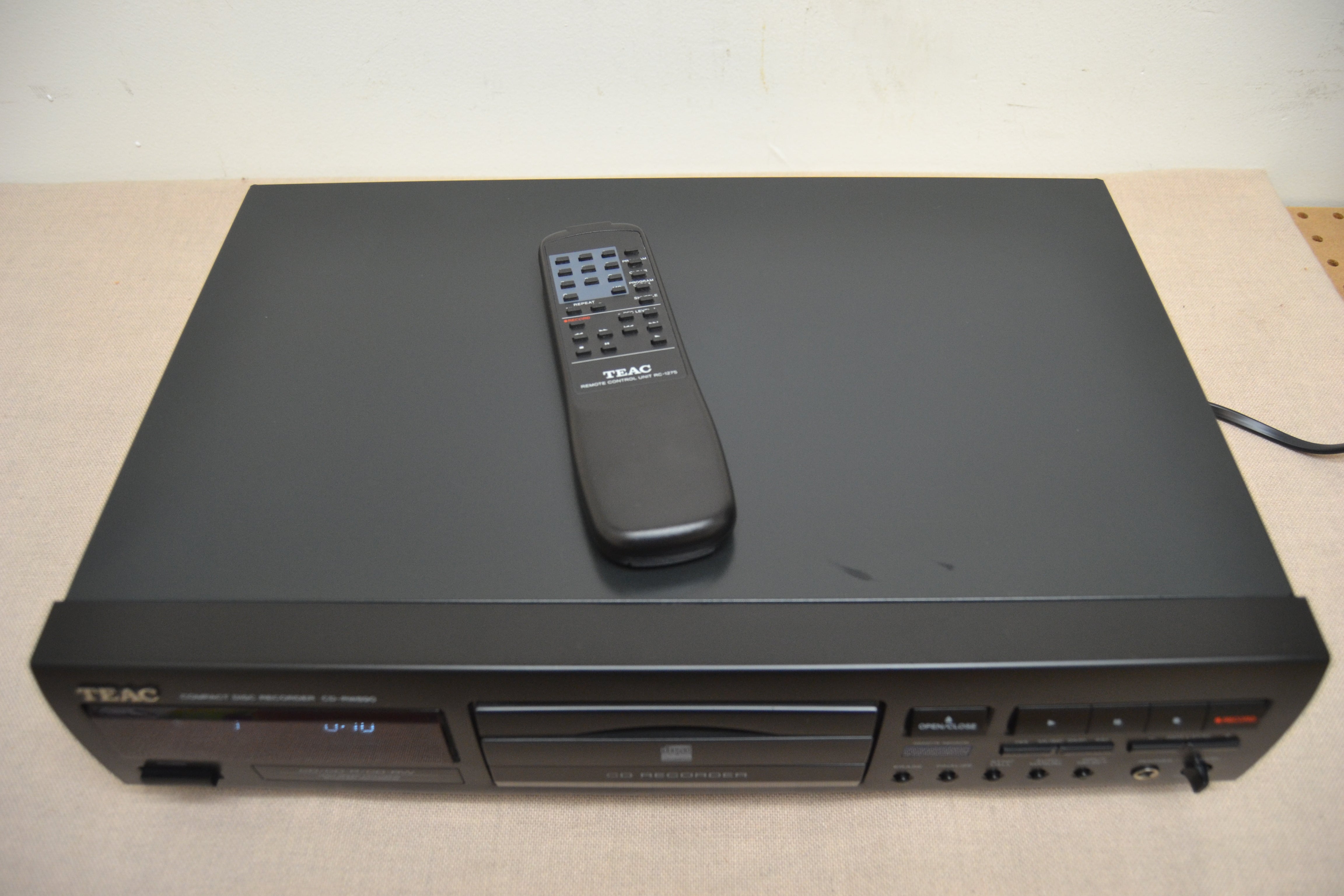 Teac CD-RW890 Cd Player & Recorder * Remote – The Turntable Store