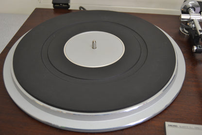Micro Seiki DQ-3  Quartz-Locked PLL Direct-Drive Turntable
