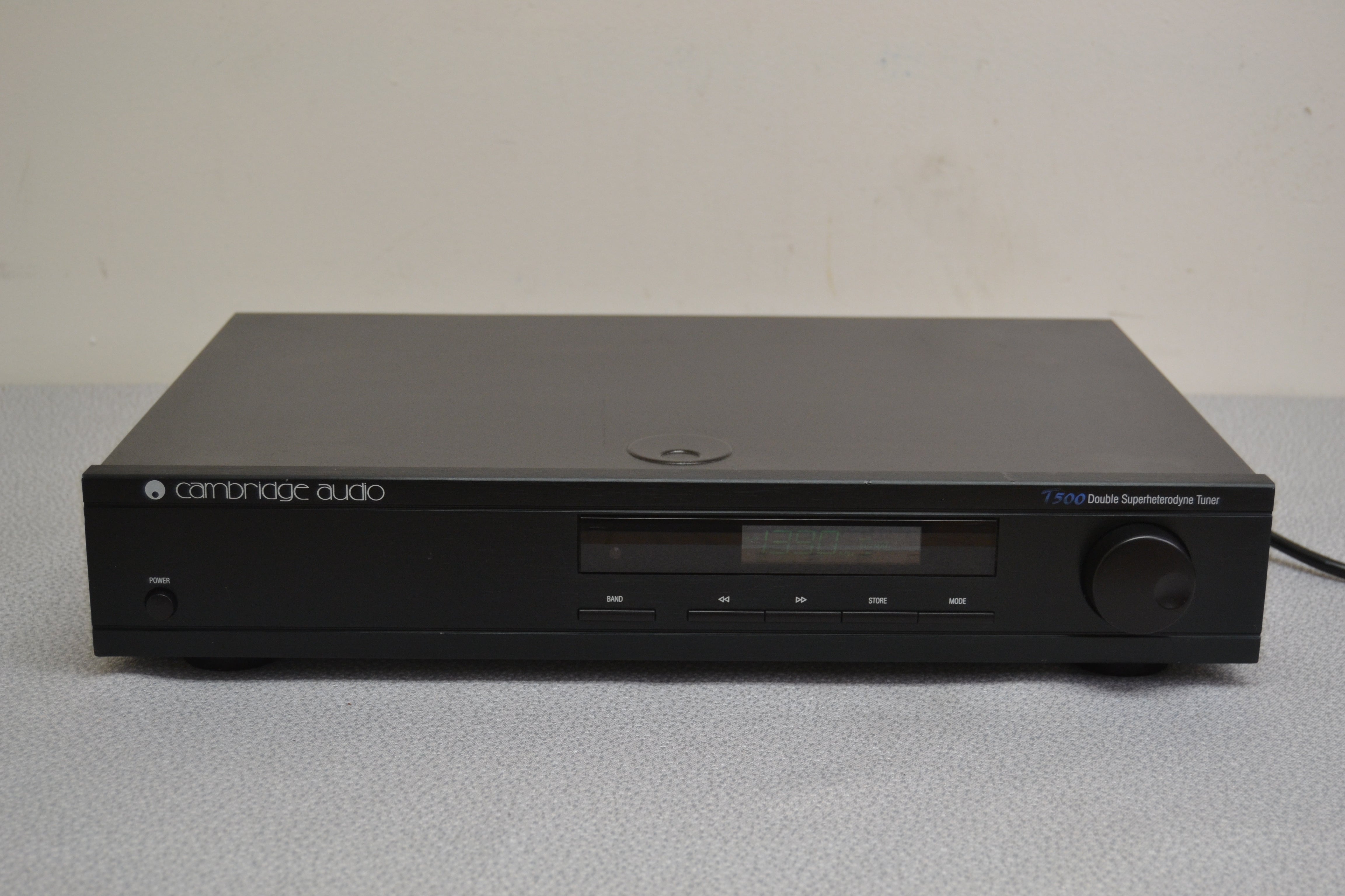 Cambridge Audio T-500 Stereo Tuner  * 2004 *