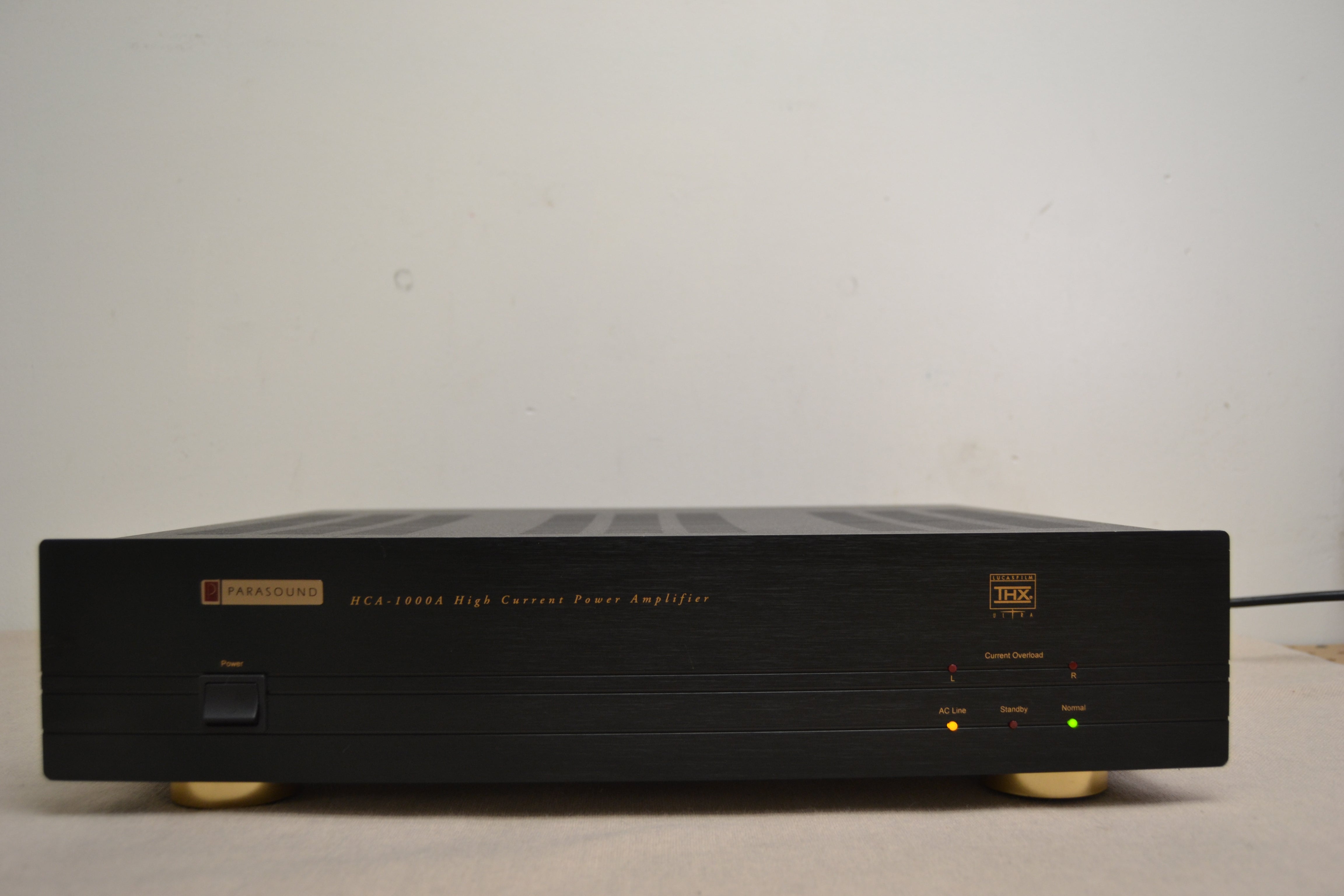 Parasound HCA-1000A Power Amplifier
