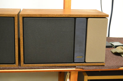 Bose 301 Series II Bookshelf Speakers * Mint Condition