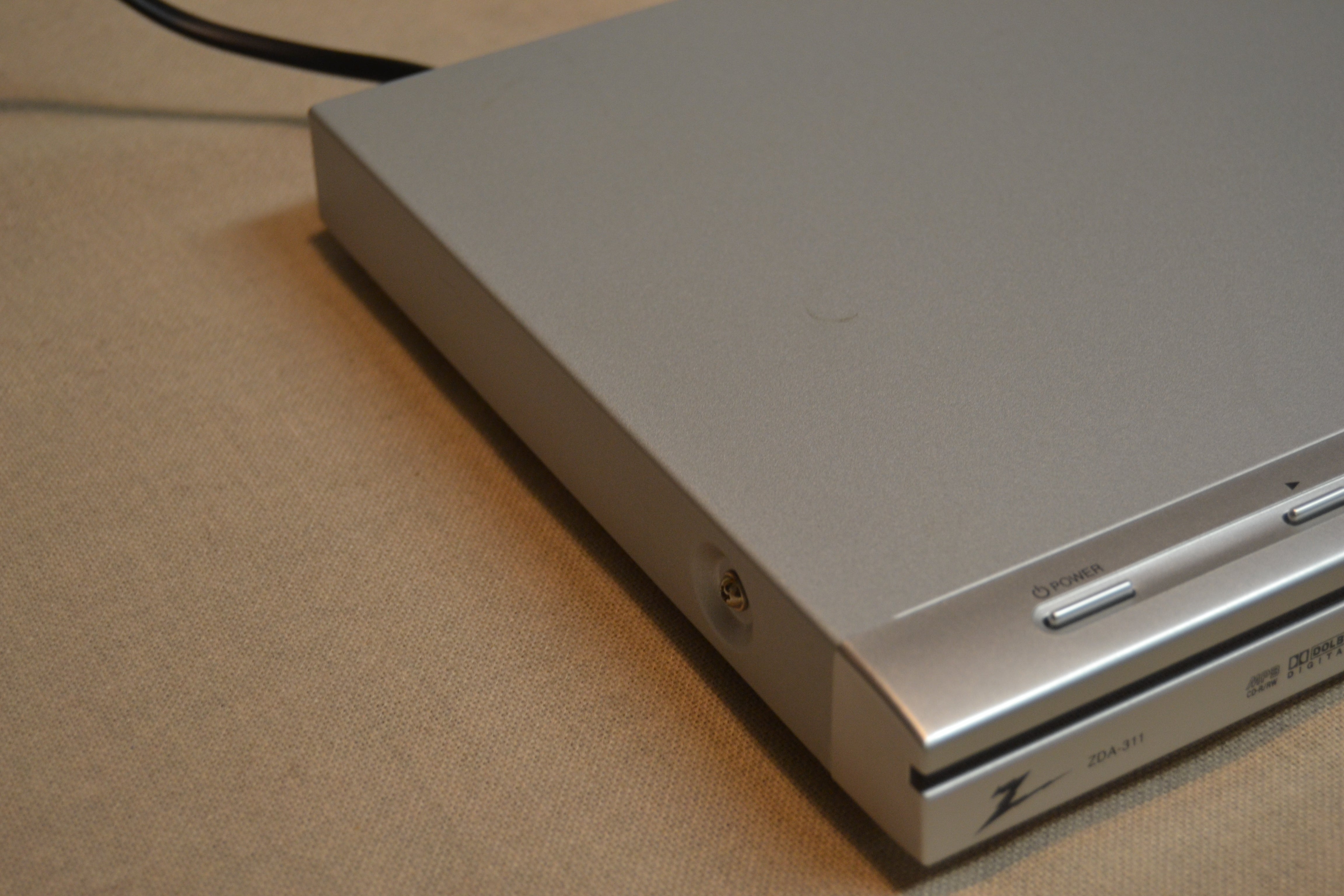 Zenith ZDA-311 CD/DVD Single Disc Player – The Turntable Store