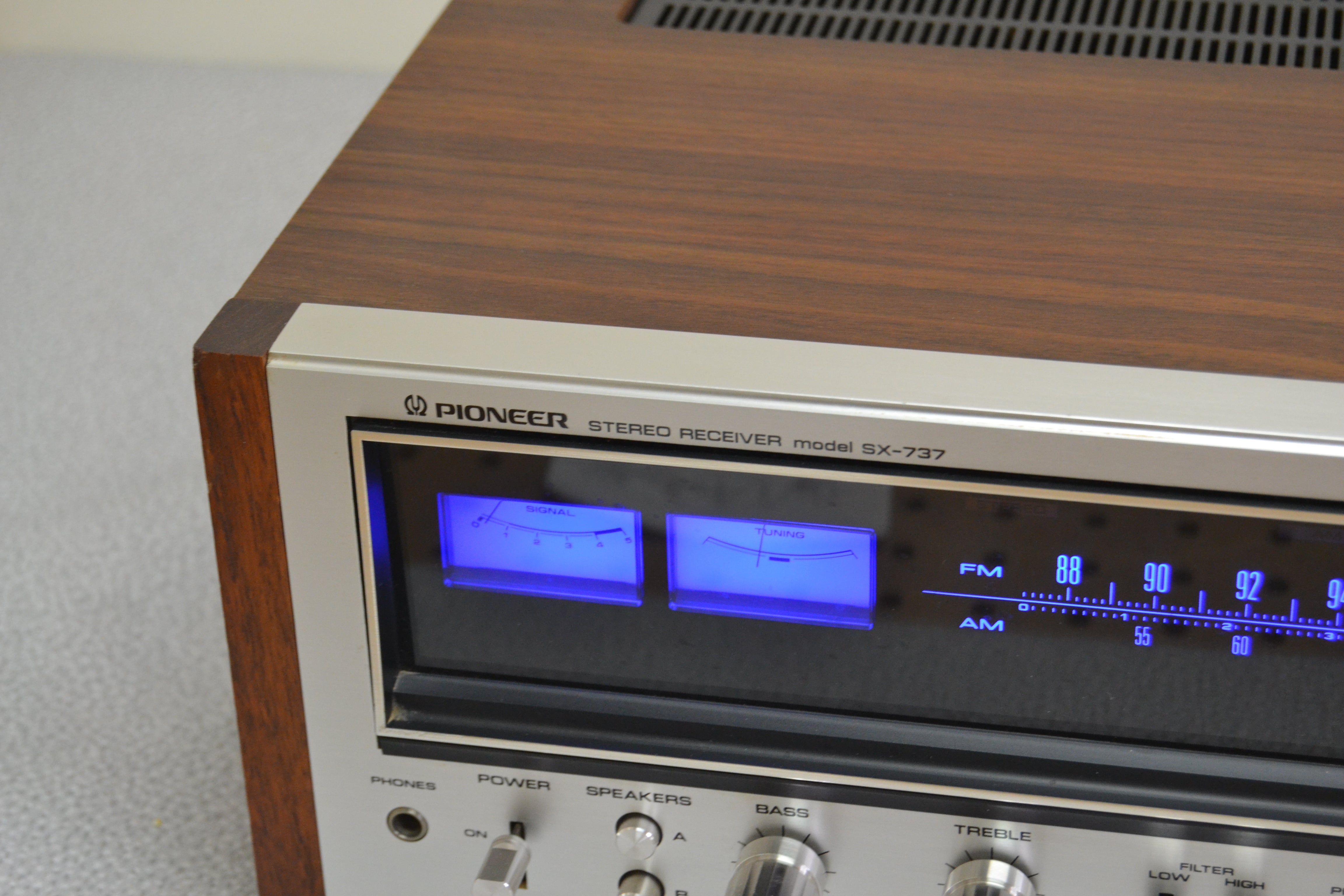 Pioneer SX-737 Stereo Receiver * Fully Serviced * Led Upgrade