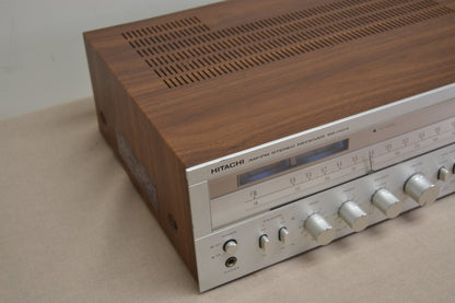 Hitachi SR-504 Stereo Receiver * 27W RMS * 1979