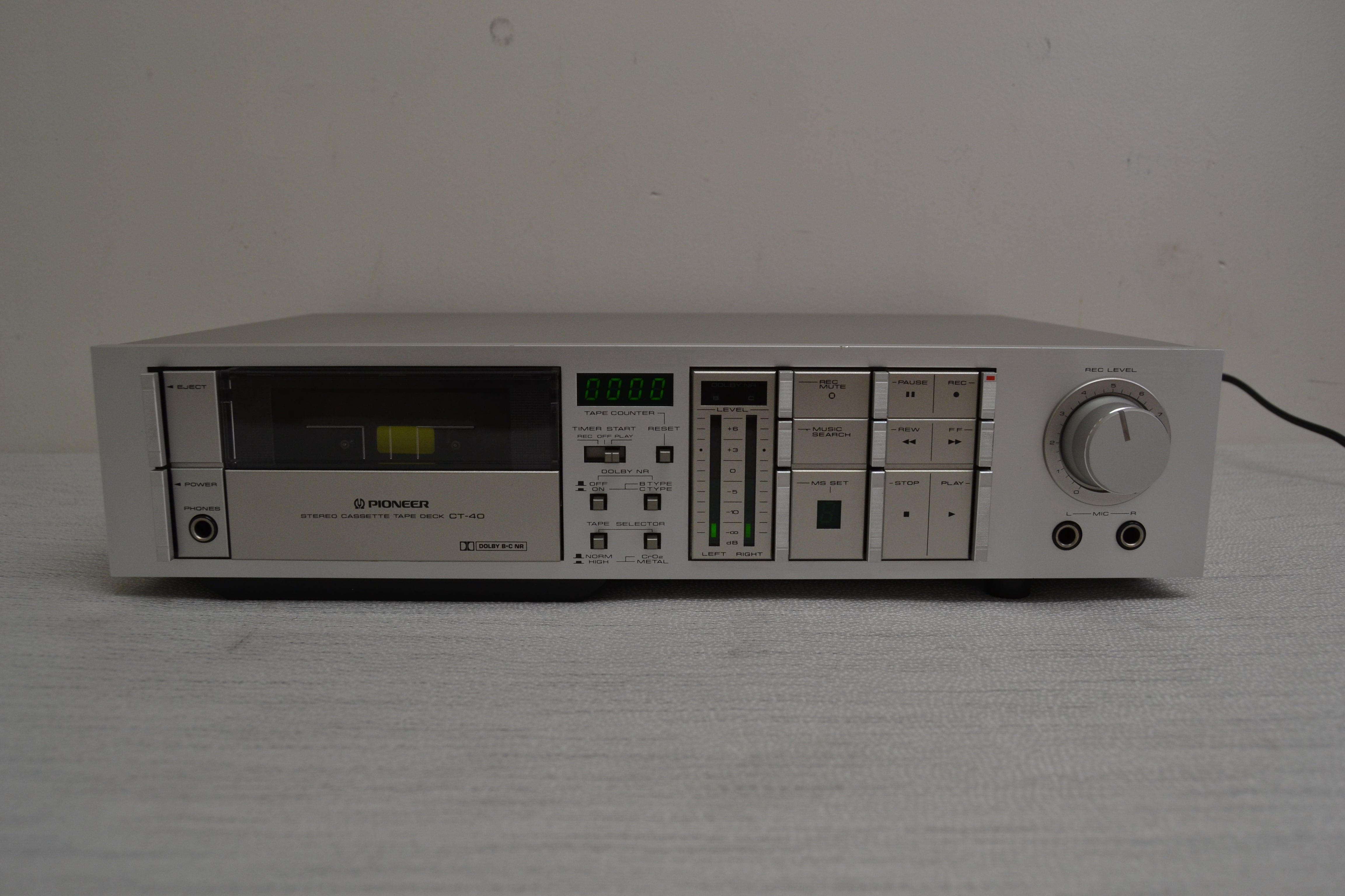 Pioneer CT-40 Single Cassette Deck * Fully Serviced * New Belts !!!