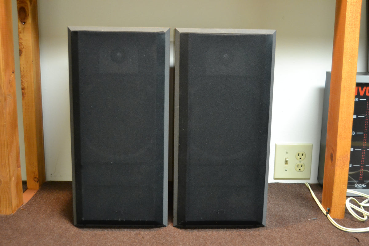 B&W DM-560 Bookshelf Speakers * Fully Serviced