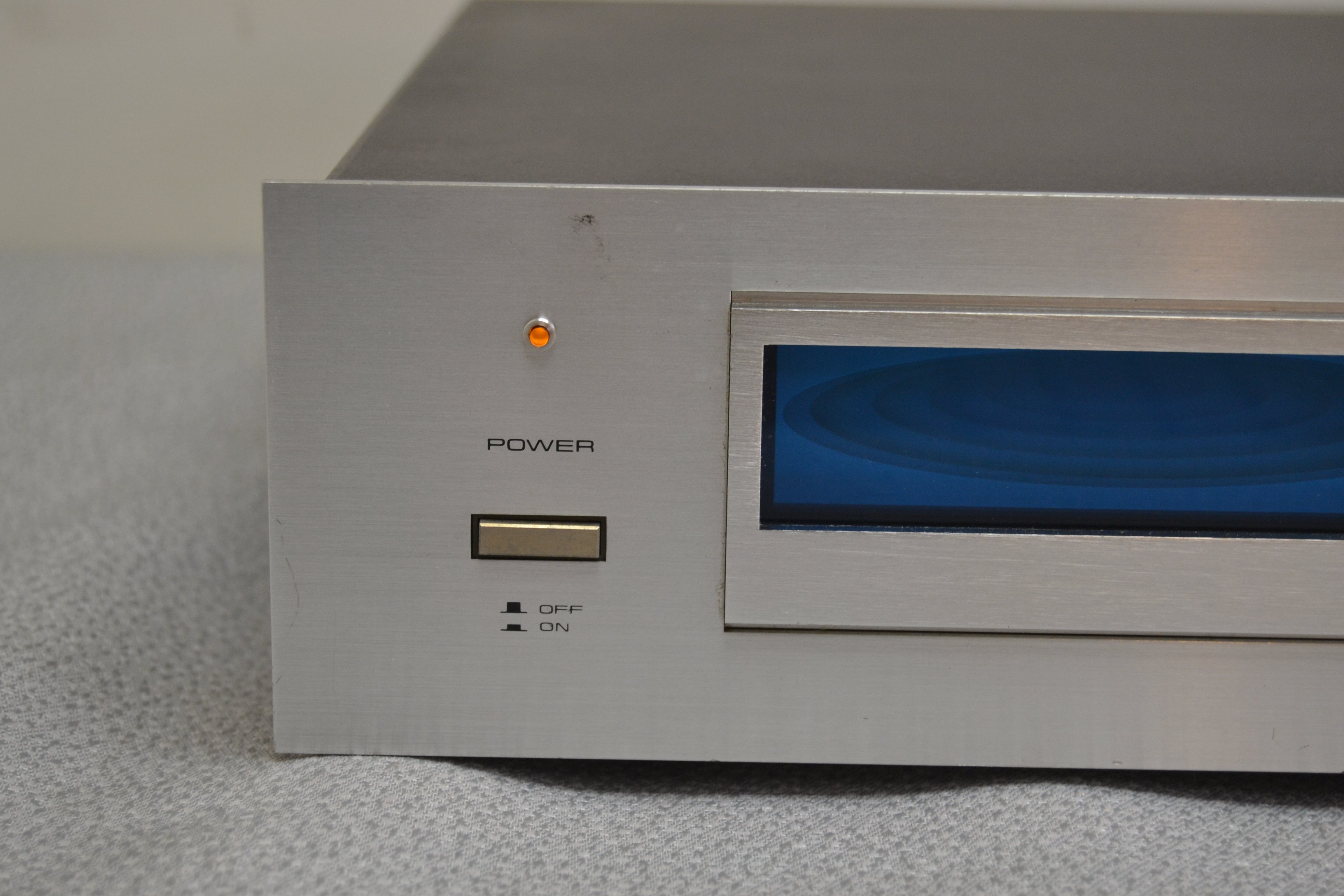 Pioneer SR-303  Stereo Reverberation Amplifier - Time Tunnel - (1980-82) - No Tape Monitor