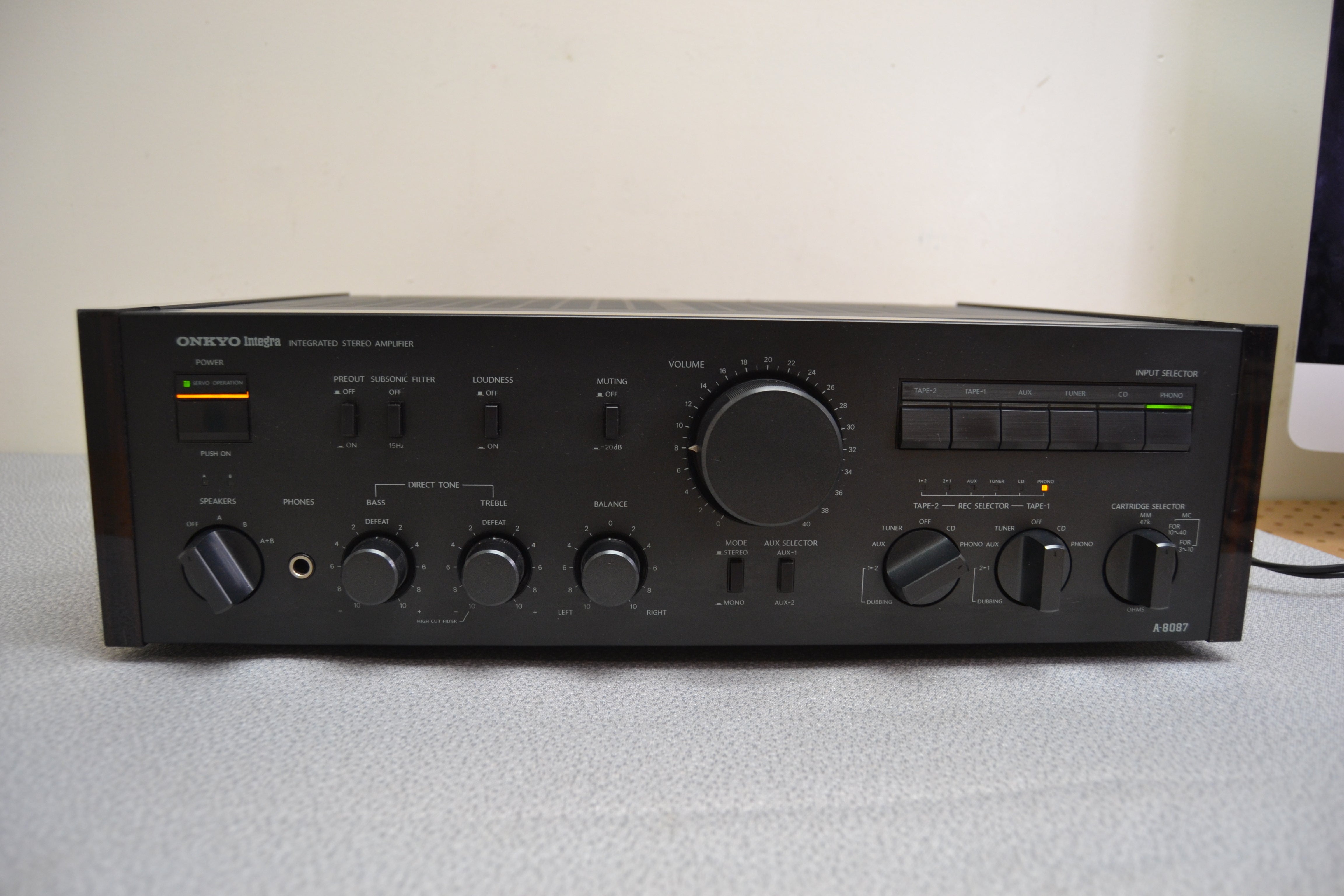 Onkyo A-8087 Integrated Stereo Amplifier * 100W RMS * 1985