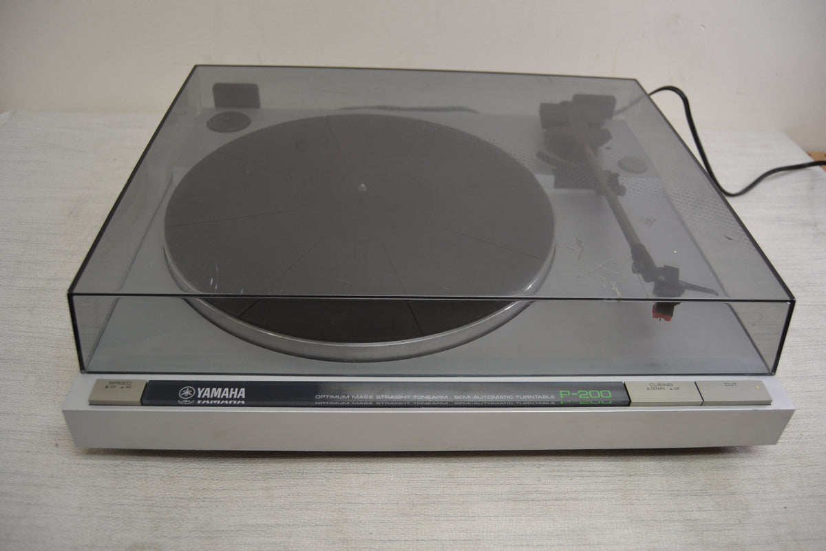 Yamaha P-200 Belt Drive Turntable * Fully Serviced