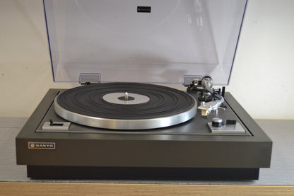 Sanyo TP-626 Turntable with NEW Audio Technica AT3600 Cartridge