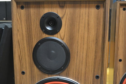 Cerwin Vega DX-9 Floor Standing Speakers * Please Note Woofer Repair * LOCAL SALE Only *