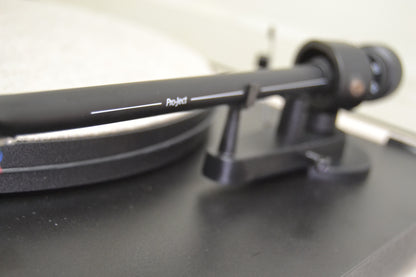 Pro-Ject Essential II Phono USB Manual belt-drive turntable with pre-mounted cartridge, USB output, and built-in phono preamp (Black)