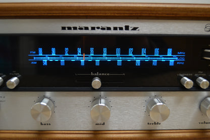 Marantz 2220B Stereo Receiver * Wood Case * 20W RMS *