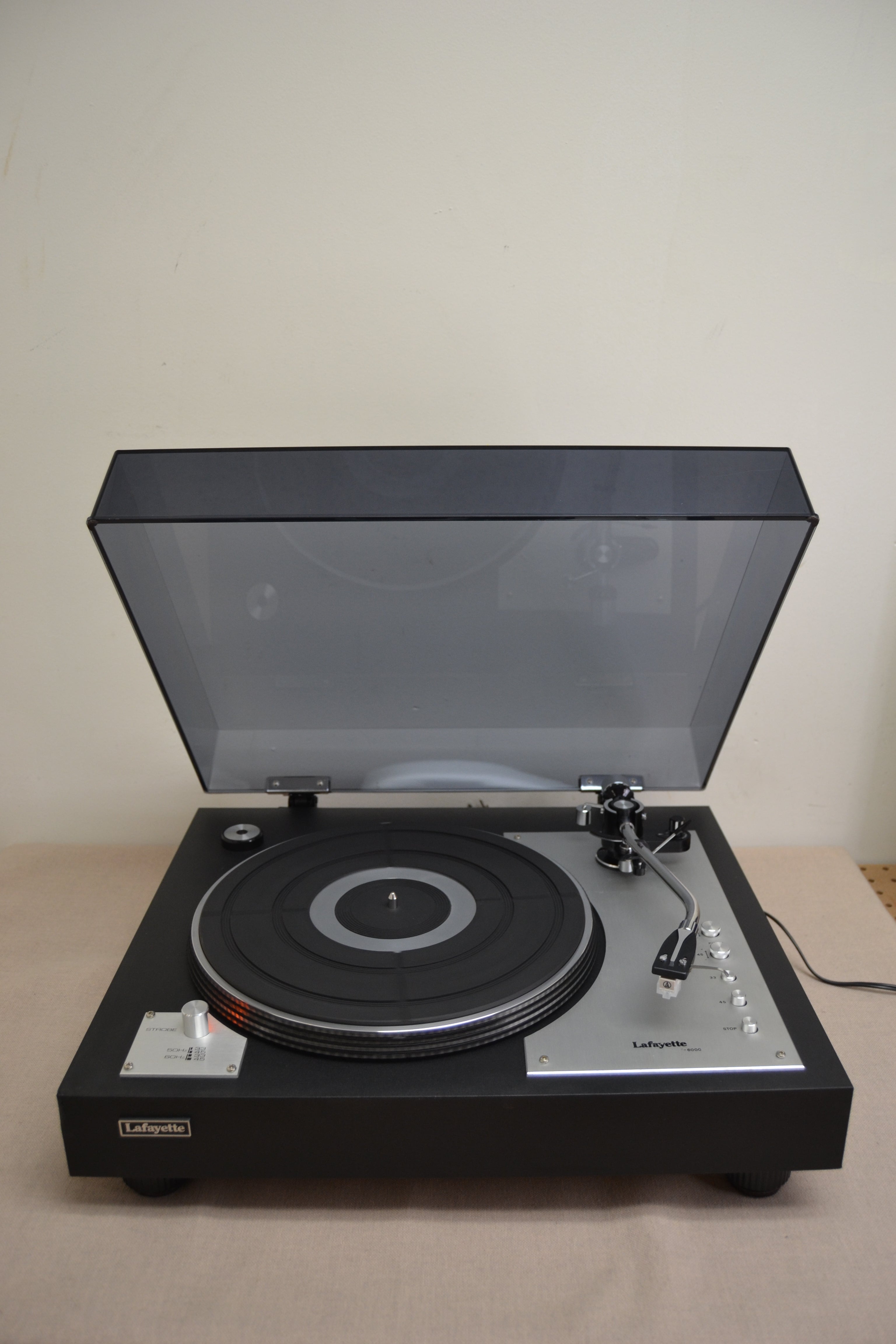 Lafayette T-6000 Transcription Turntable