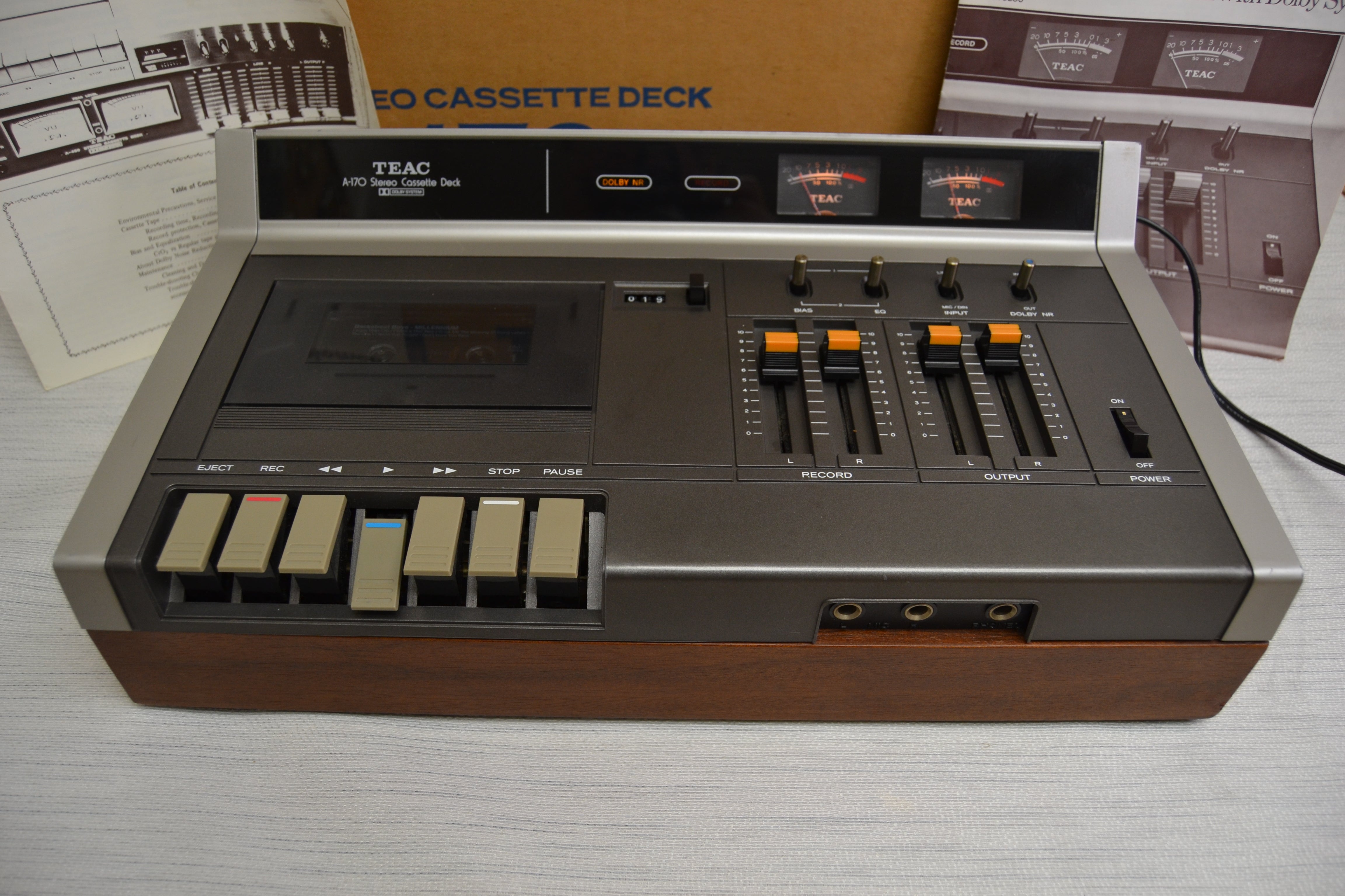 Teac A-170 Single Cassette Deck * Manual * Box * Fully Serviced * New Belts !
