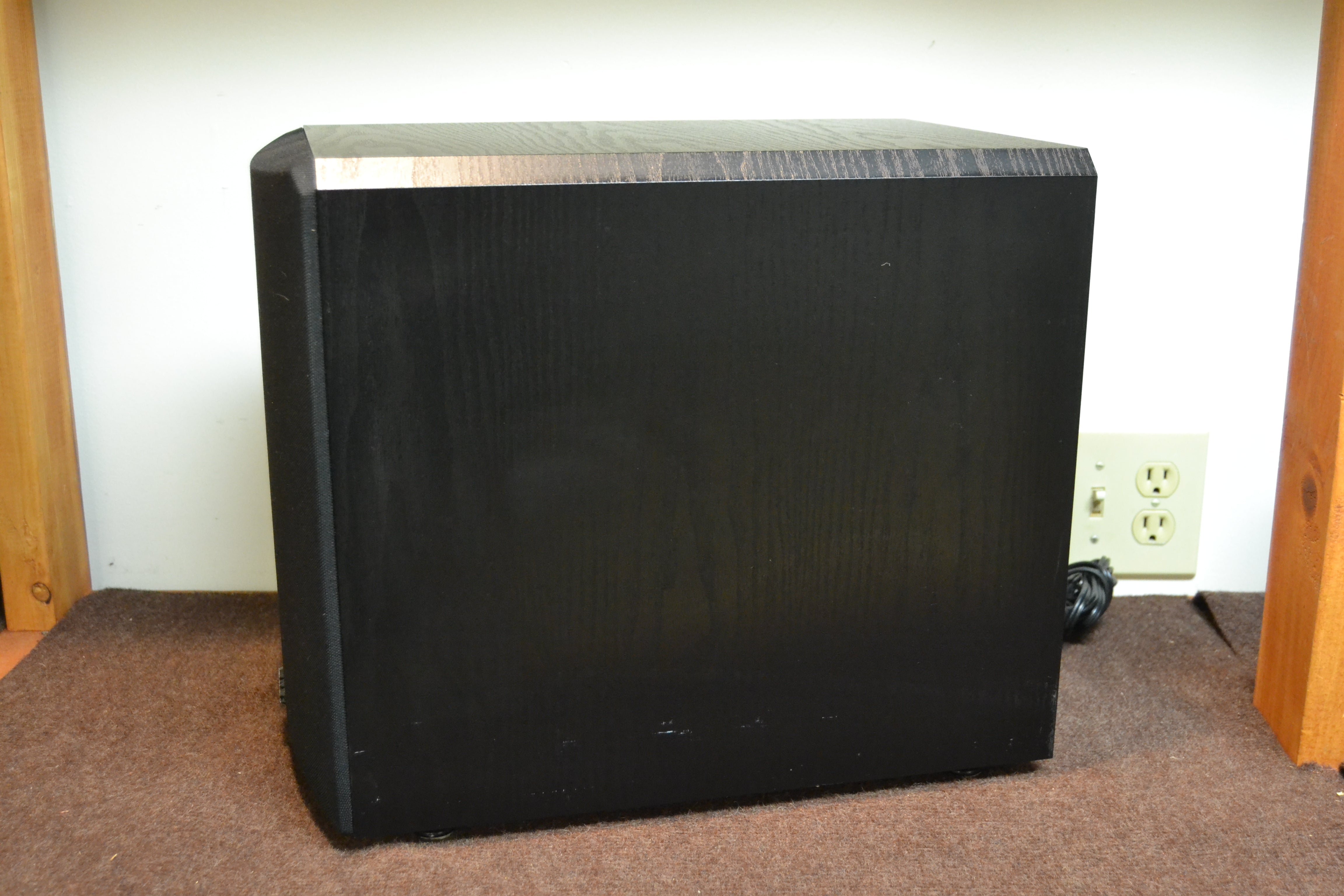 Definitive Technology ProCinema ProSub 100 * Powered Subwoofer