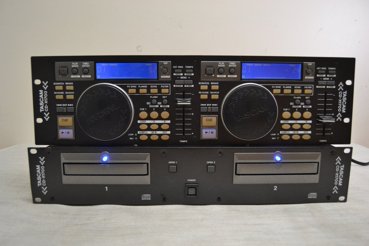 Tascam CD-X1700 Dual DJ Disc Player * Fully Serviced *