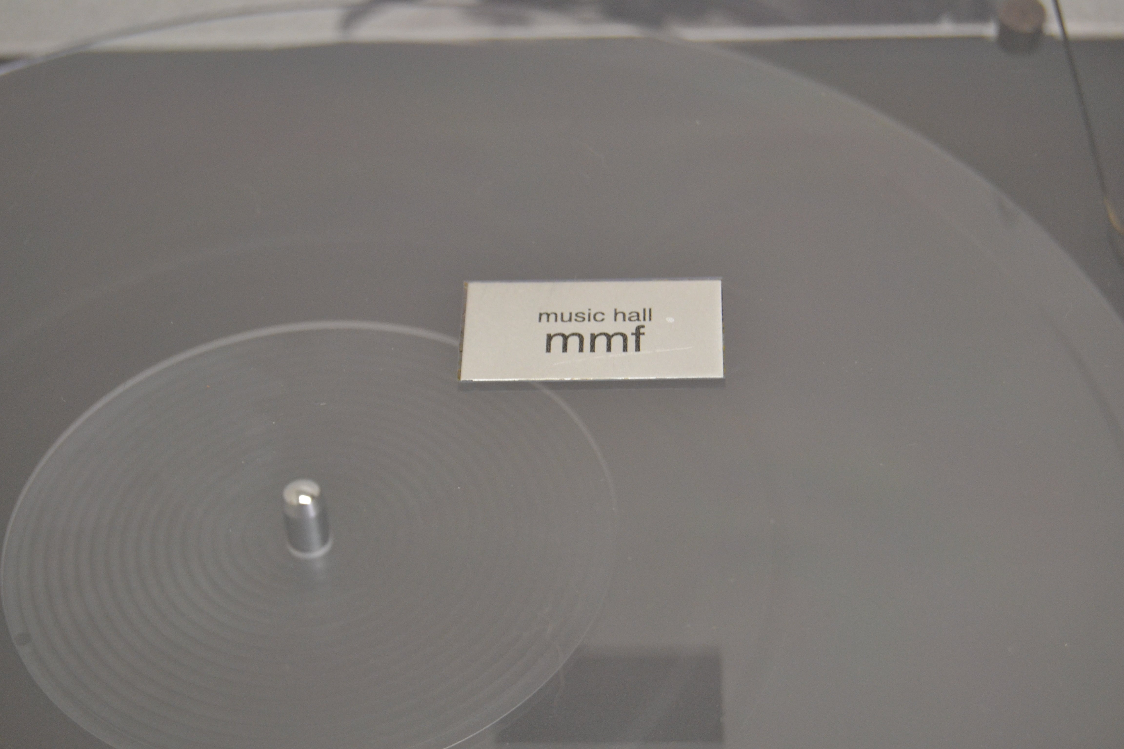 Music Hall MMF 2.1 * Clear Platter * New AT3600 Cartridge