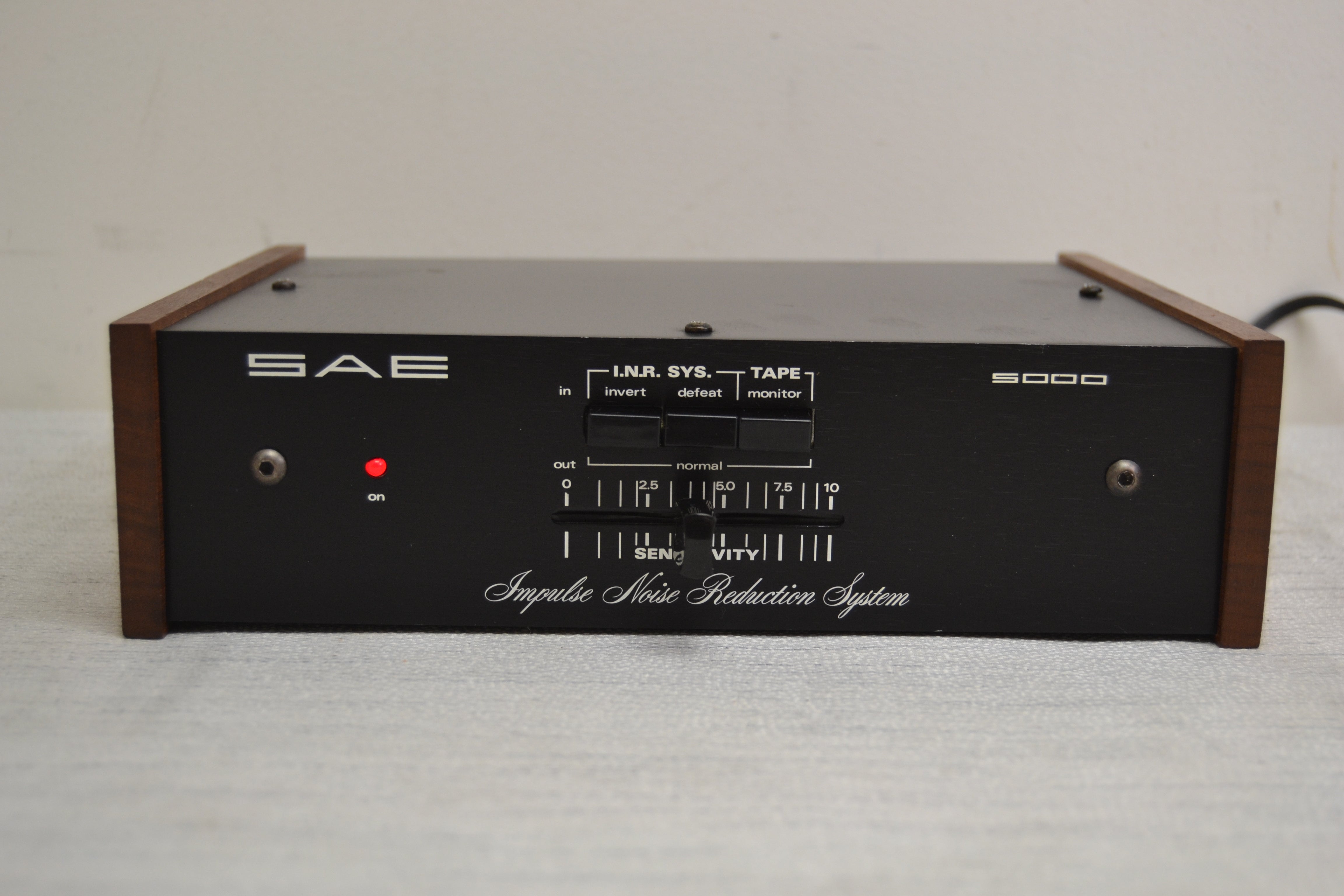 SAE 5000  Impulse Noise Reduction System * 1978 * Fully Serviced