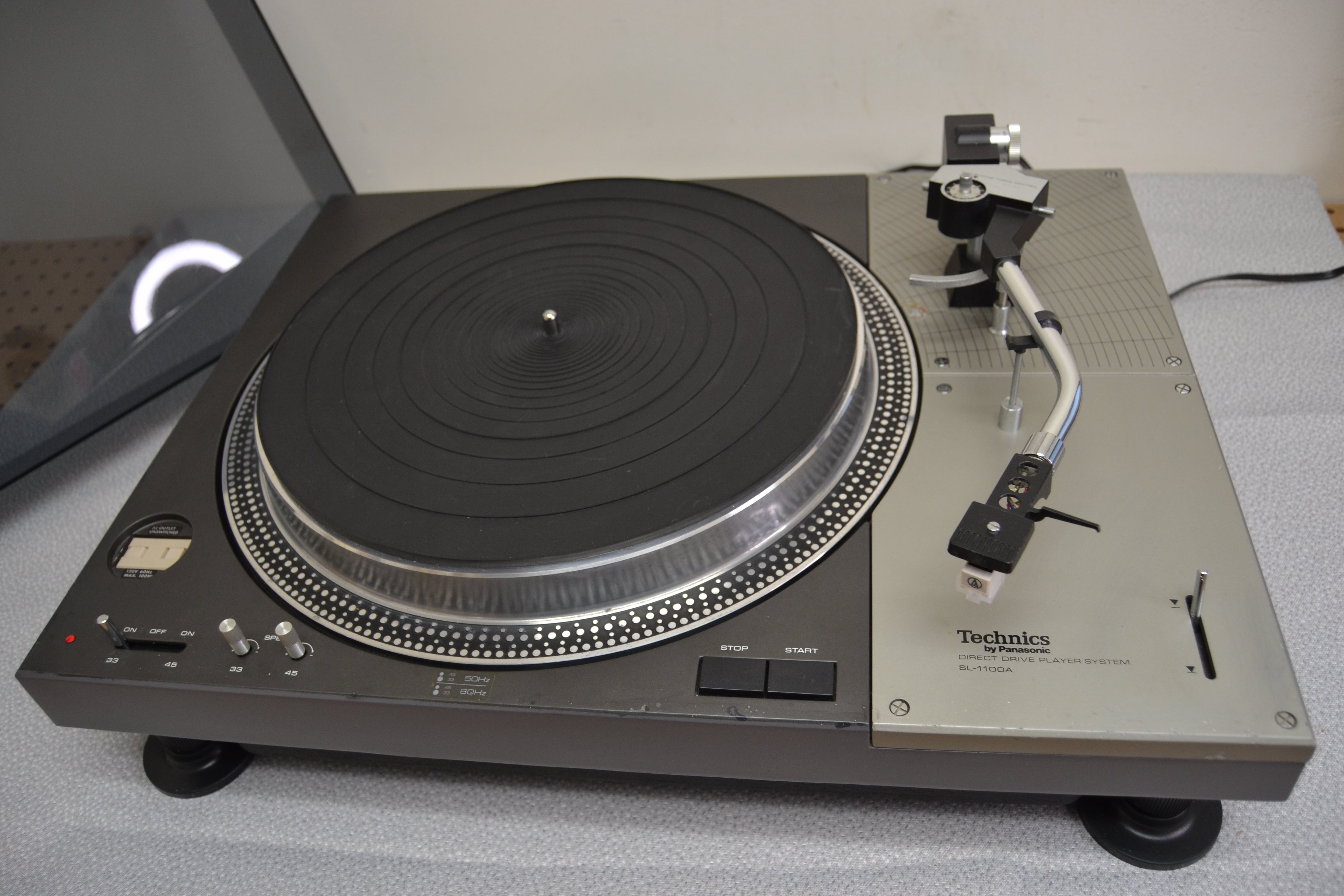 Technics SL-1100 Direct-Drive Turntable (1975-1977) - Dust Cover - New AT3600 Cartridge
