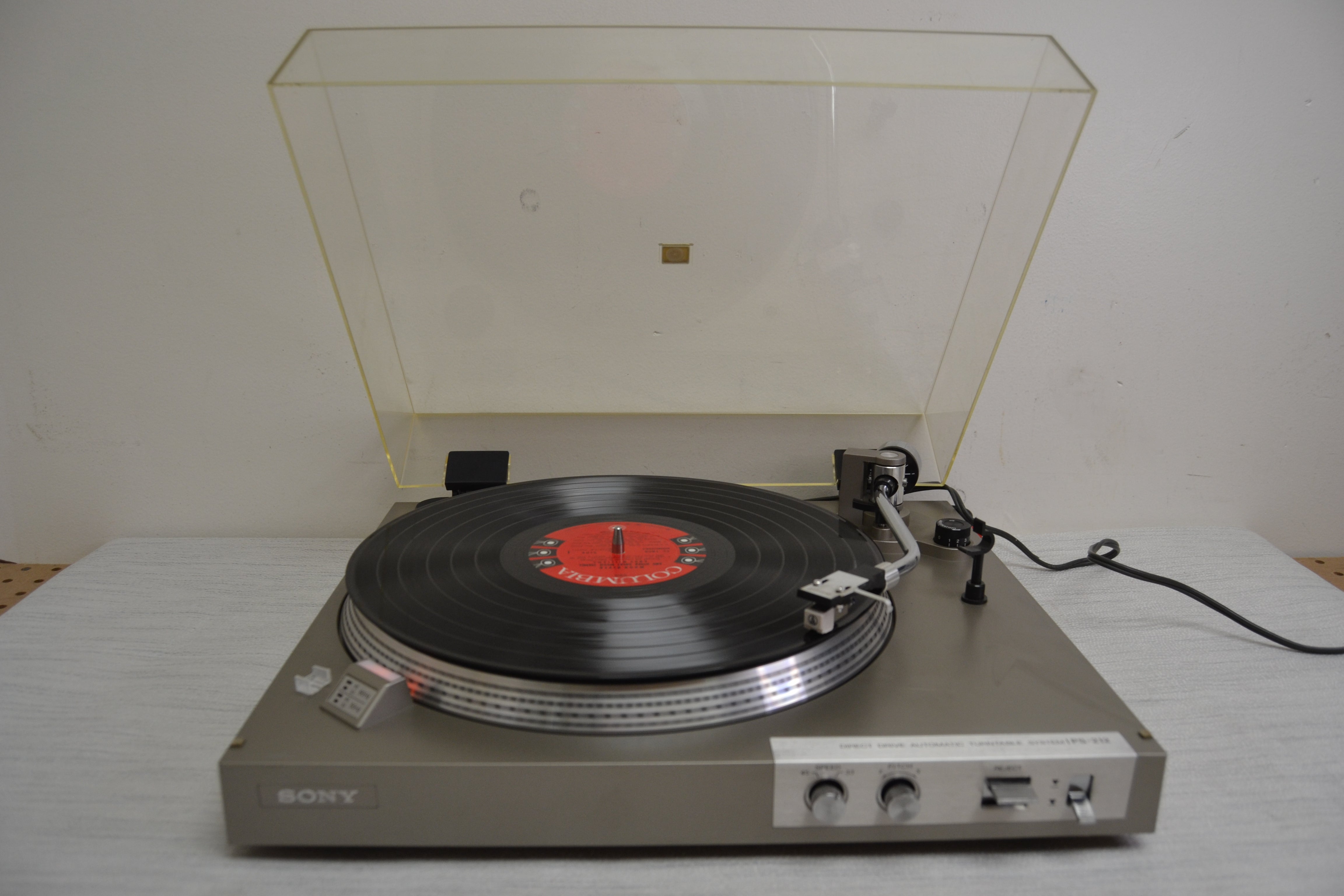 Sony PS-212 Semi Automatic Direct Drive Turntable * Fully Serviced * NEW AT Cartridge