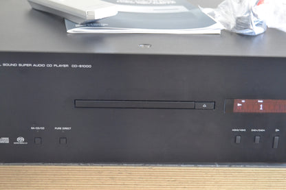 Yamaha CD-S1000 CD/SACD Single Player * Remote * Box * Manual