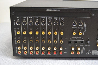 Aragon Soundstage  Home Theater Preamp Processor (2000-03)