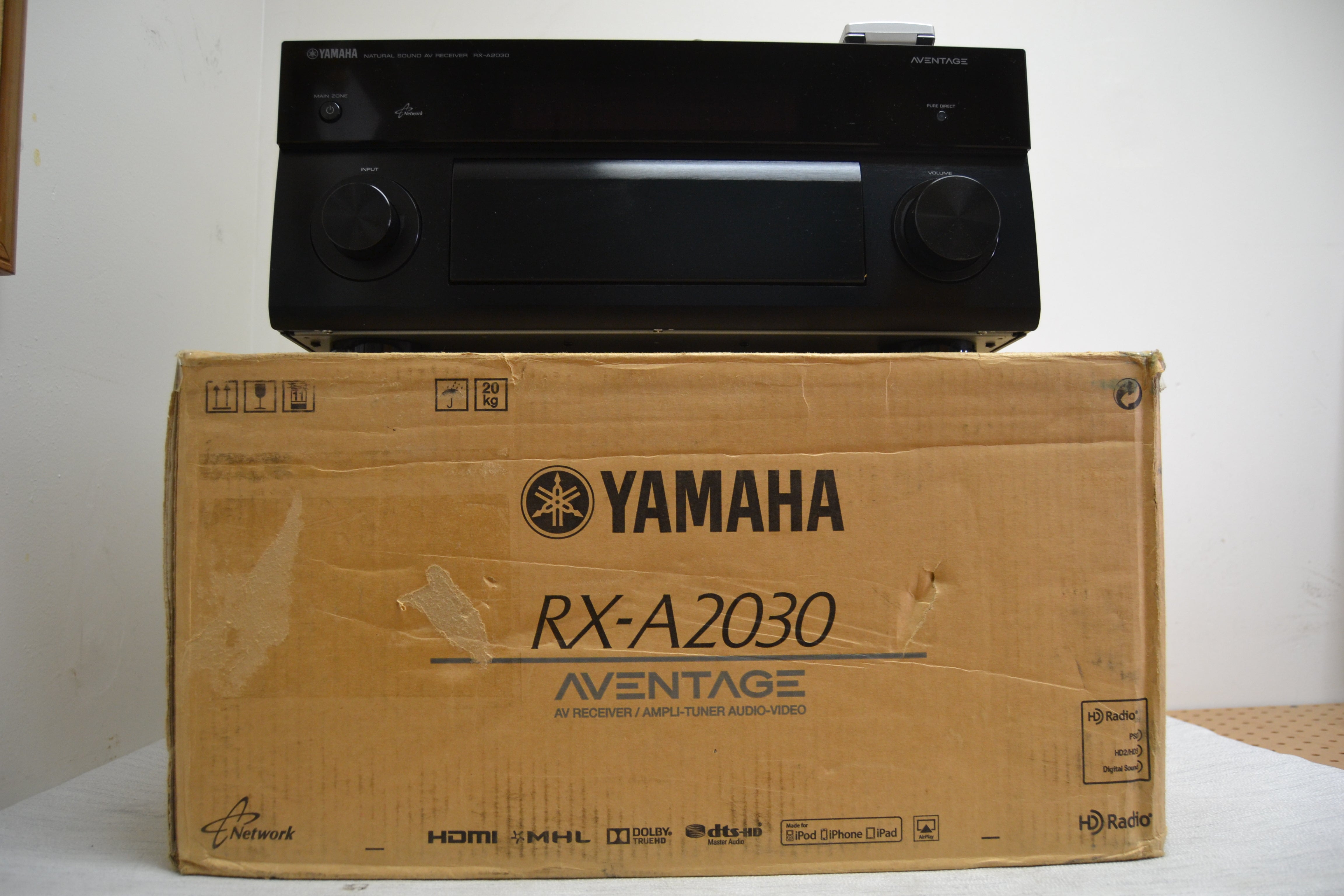 Yamaha RX-A2030 Stereo Receiver * Remote * Box * Manual * Accessories * Fully Serviced