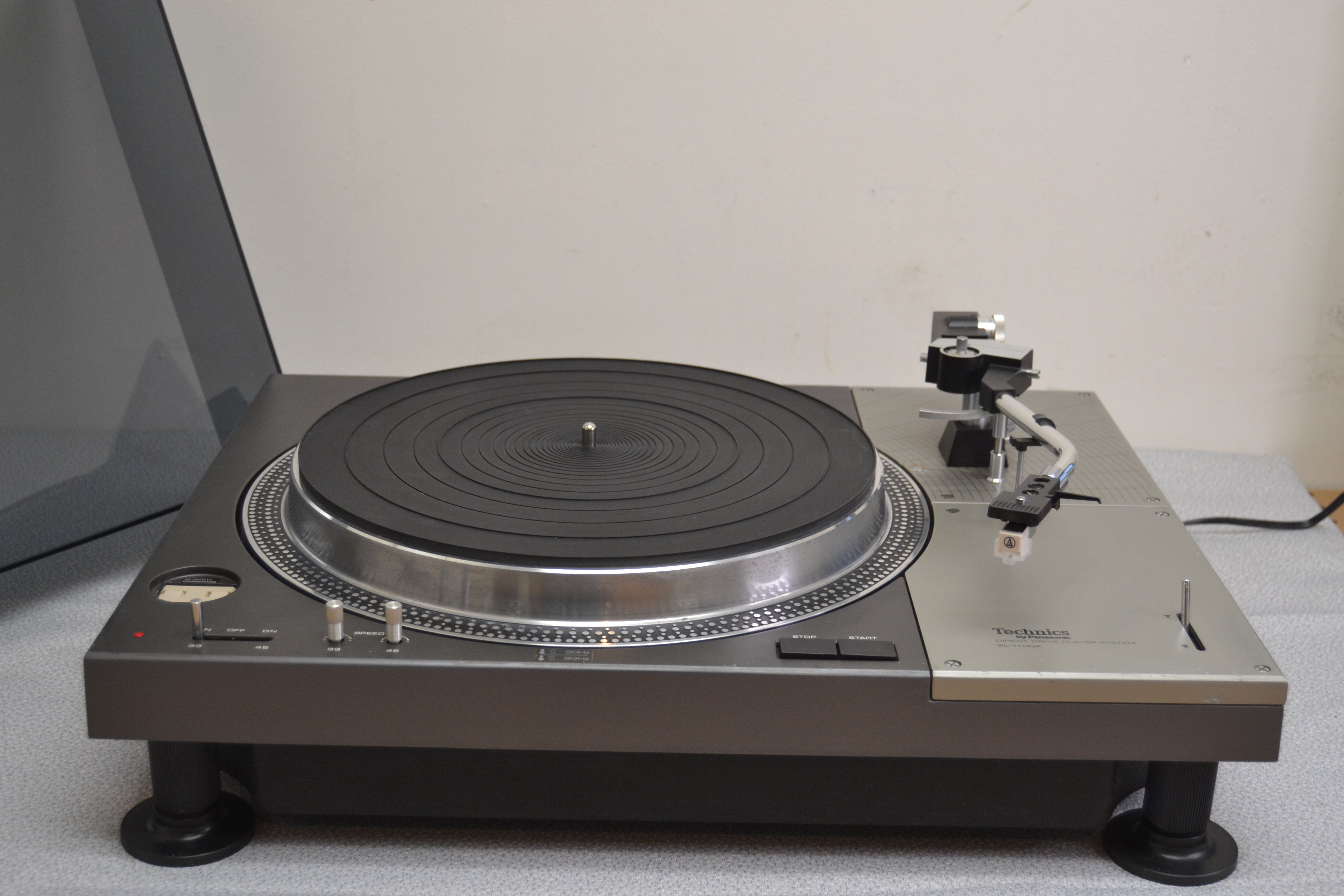 Technics SL-1100 Direct-Drive Turntable (1975-1977) - Dust Cover - New AT3600 Cartridge