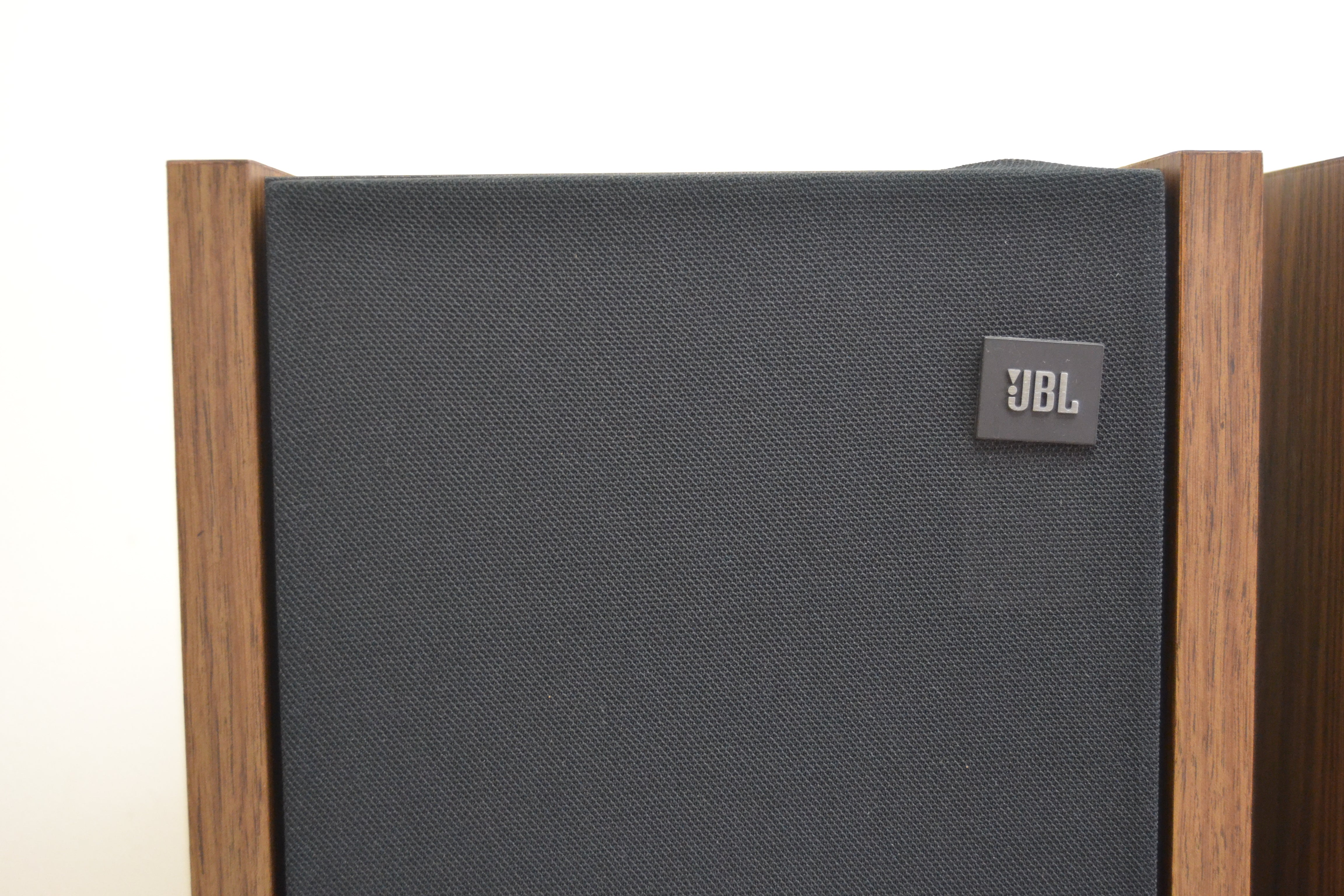 JBL J216 Bookshelf Speakers * Fully Serviced