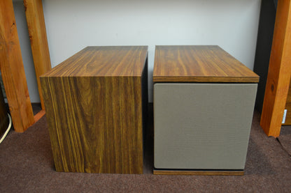 Bose 301 series II Bookshelf Speakers