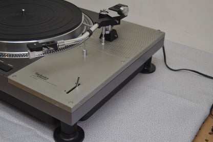 Technics SL-1100 Direct-Drive Turntable (1975-1977) - Dust Cover - New AT3600 Cartridge