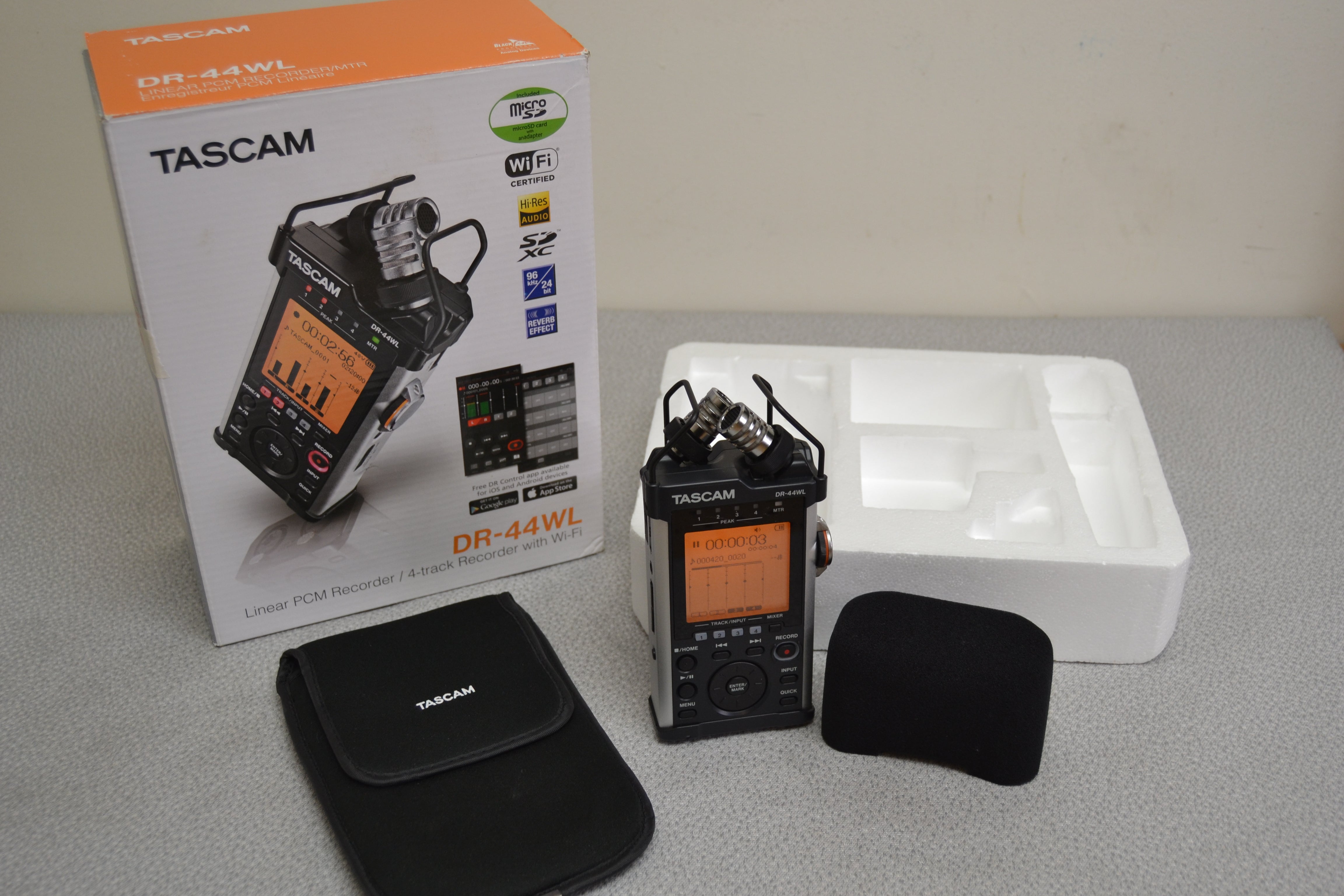 Tascam DR-44WL Portable Handheld Recorder with Wi-Fi * Box * No other accessories, see photo only *