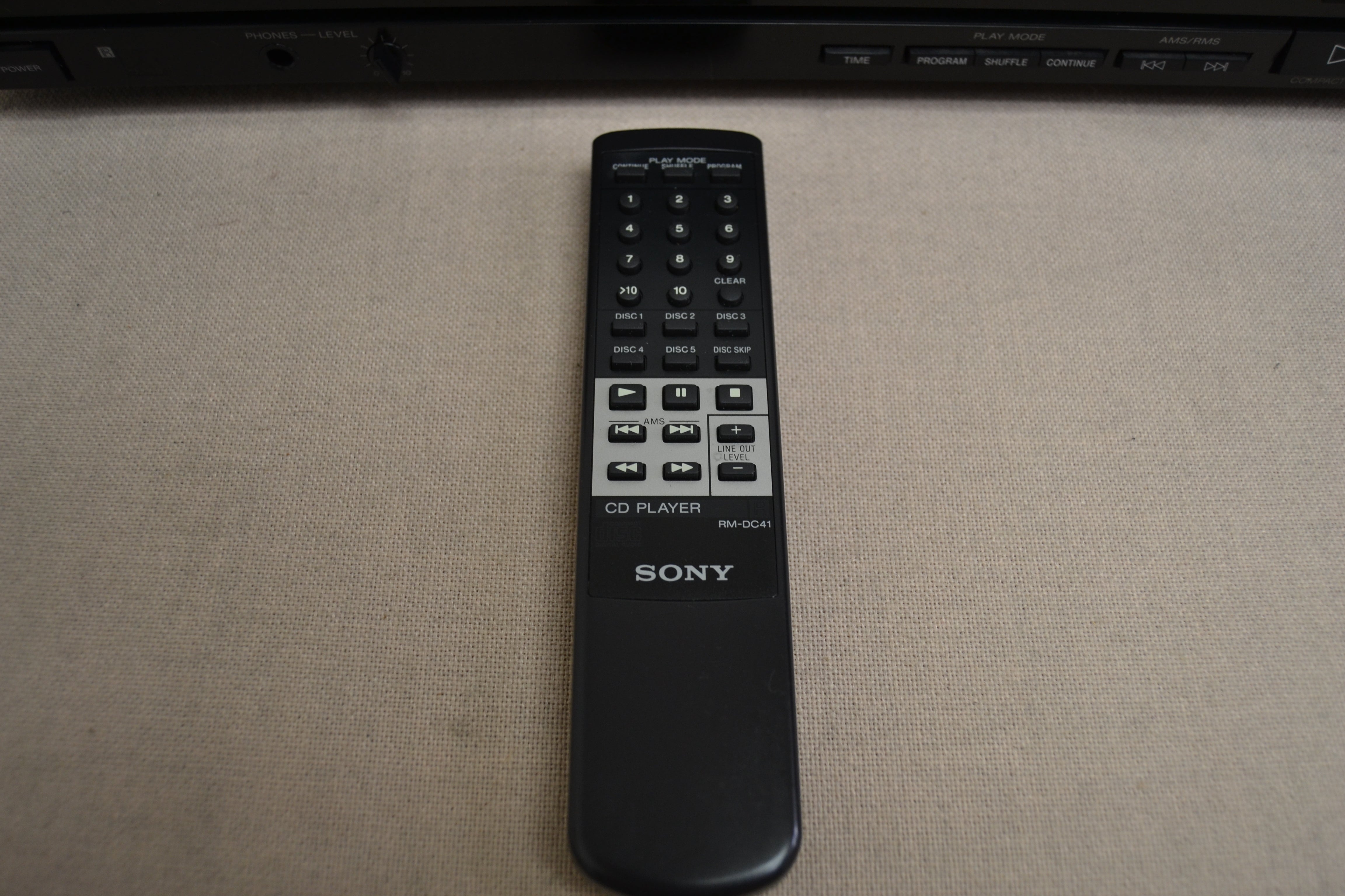Sony CDP-C325 Cd Carousel * 5 Discs * Remote Control * Fully Serviced