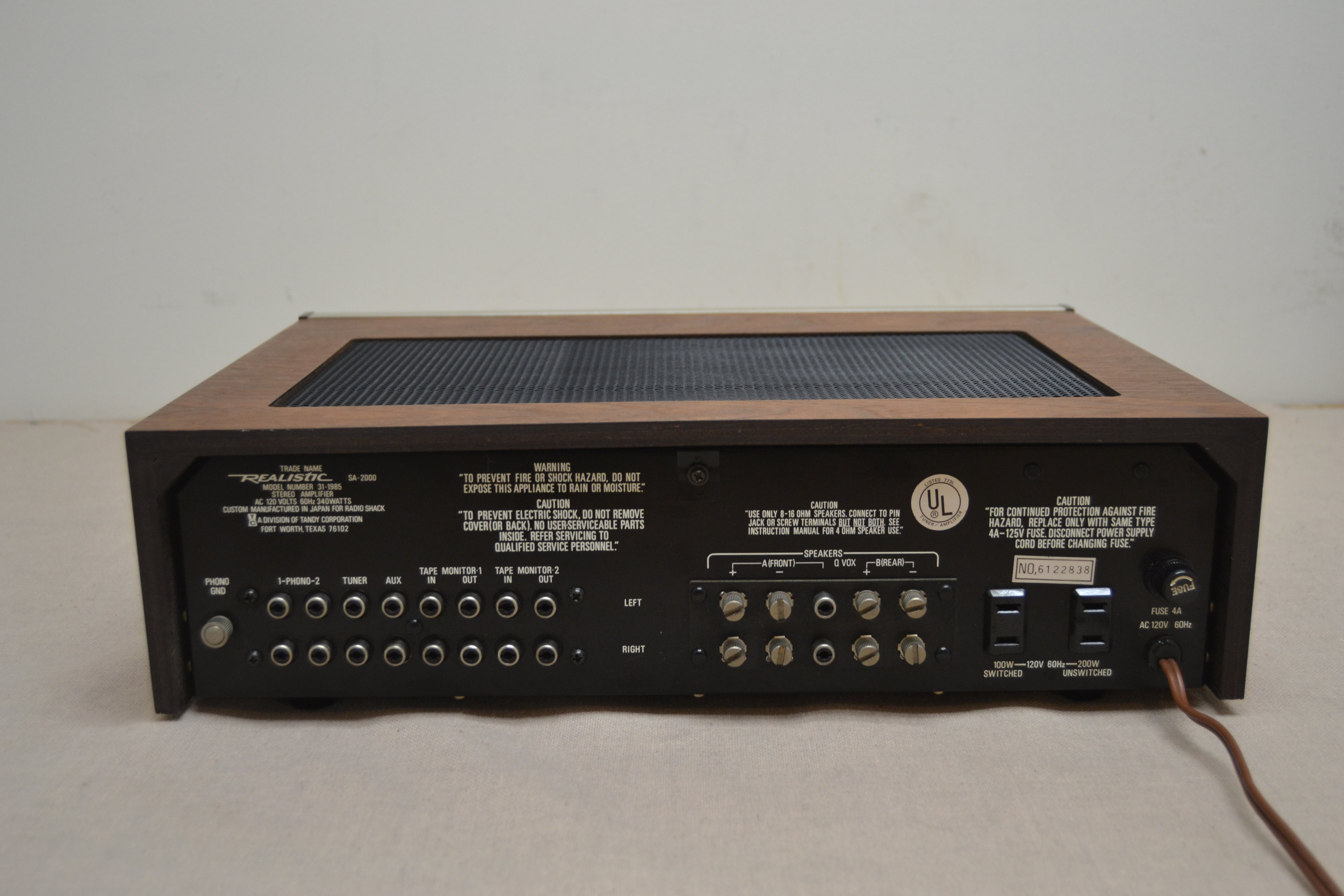 REALISTIC SA-2000 プリメインアンプ 音出し確認済み JUNK ☆ジャンク