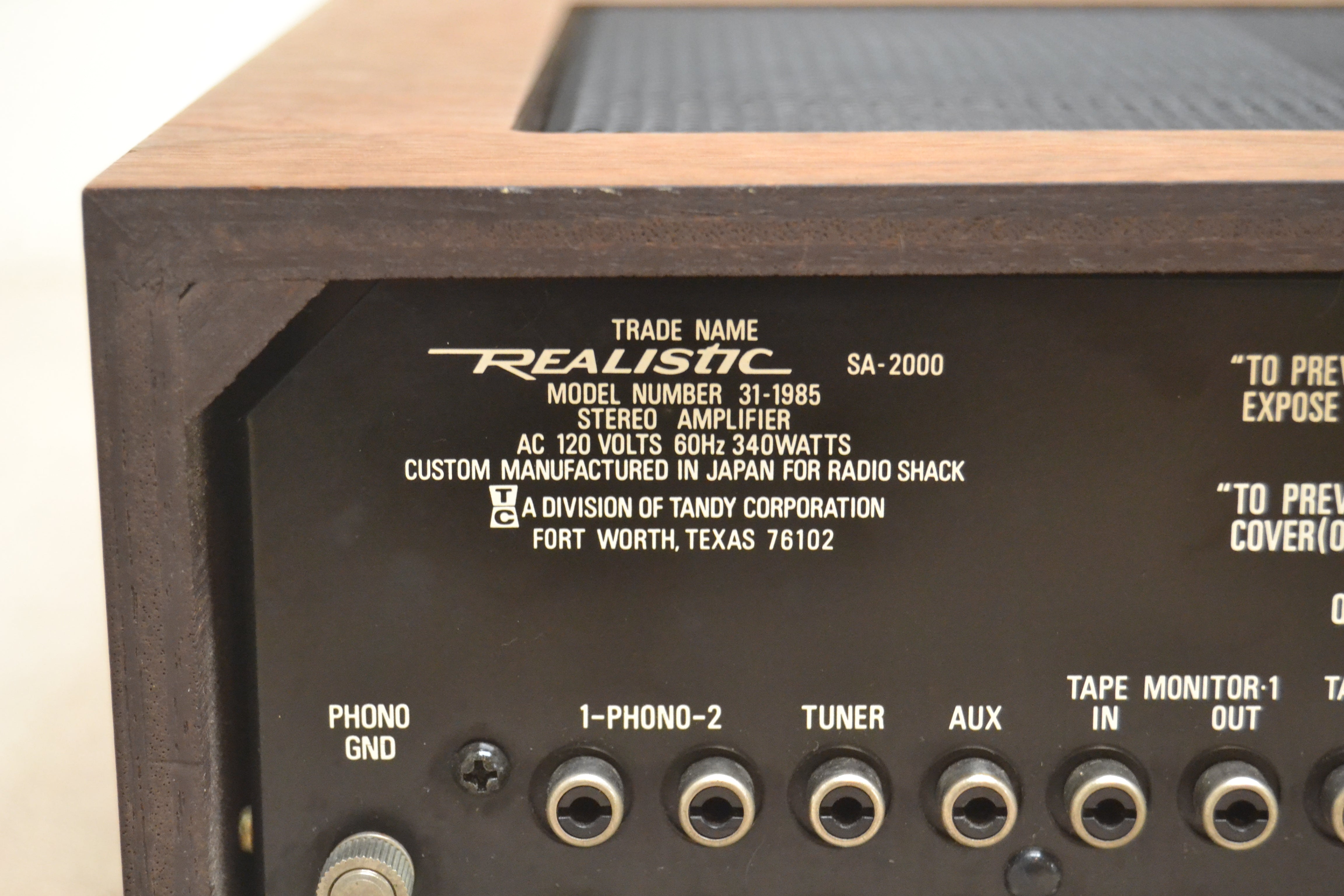 Realistic SA-2000 Stereo Integrated Amplifier * 55W * 1975 – The