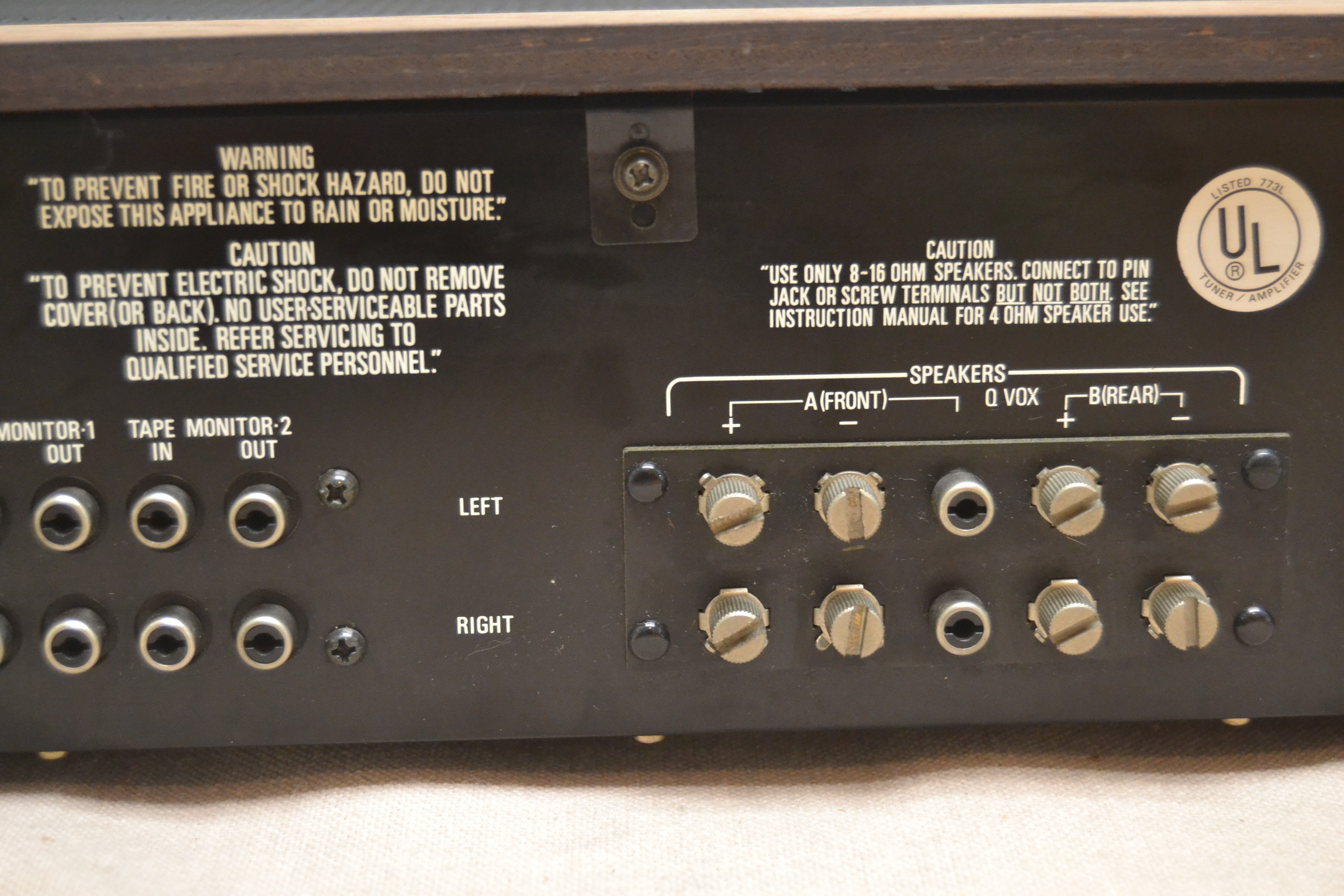 REALISTIC SA-2000 プリメインアンプ 音出し確認済み JUNK ☆ジャンク