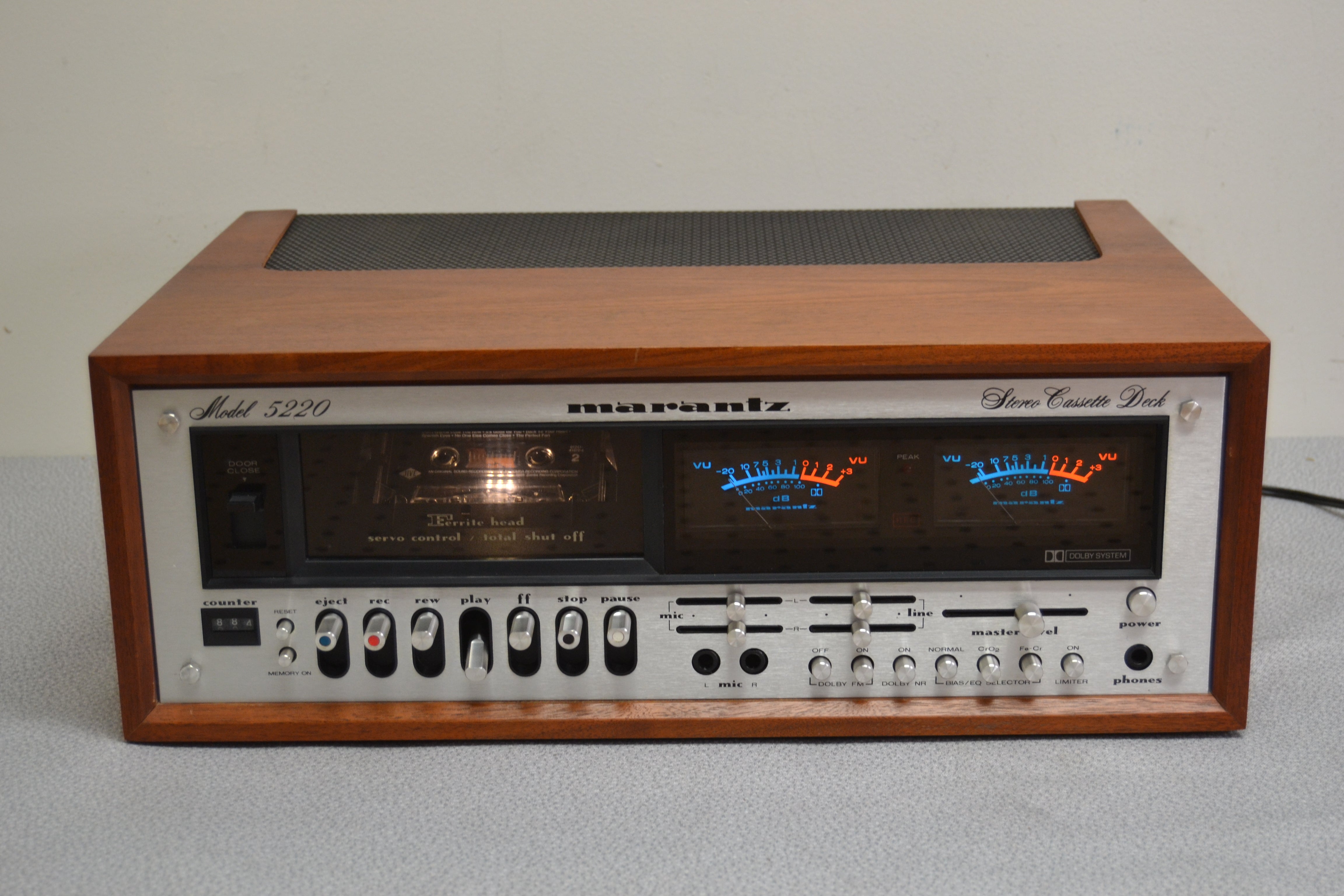 Marantz Model 5220 Single Cassette Deck * Original Wood Case * Fully Serviced * New Belts