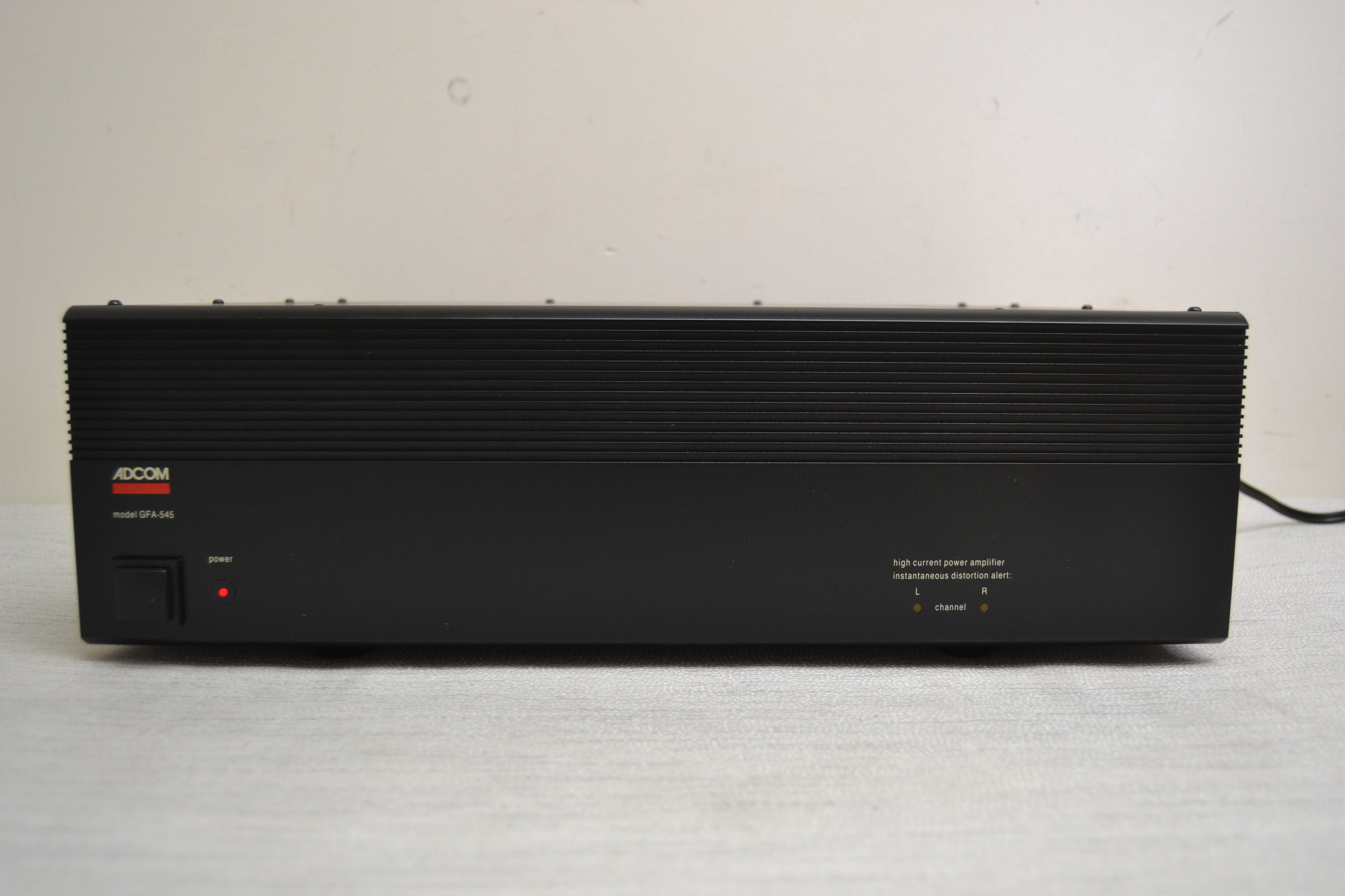 Adcom GFA-545 Stereo Power Amplifier * 100W RMS * Fully Serviced