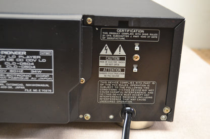 Pioneer CLD-D504 LaserDisc Player * A/B Side * Remote Control * Manual