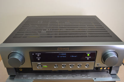Sherwood Newcastle Set * AM-9080n 5 Channel Amp * AVP-9080R Pre-Tuner * 120x5 RMS*