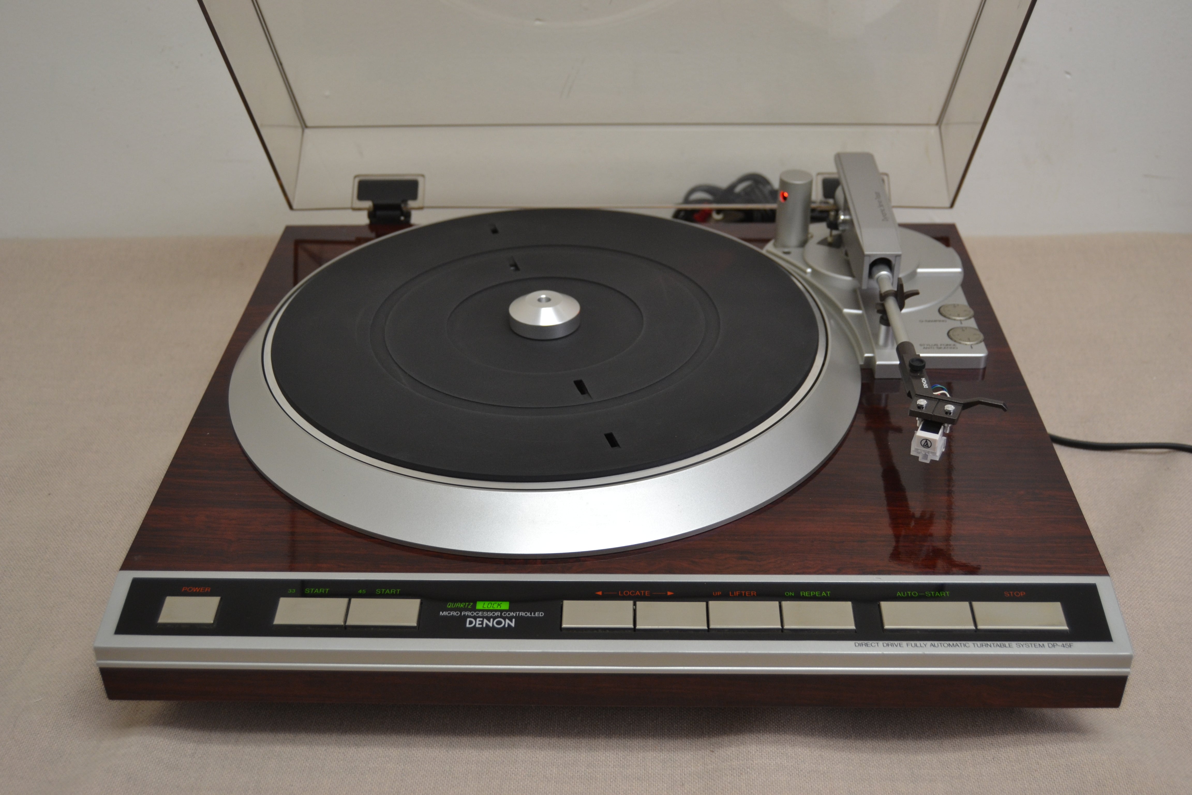 Denon DP45F Direct Drive Turntable * Box * NEW Audio Technica Cartridge