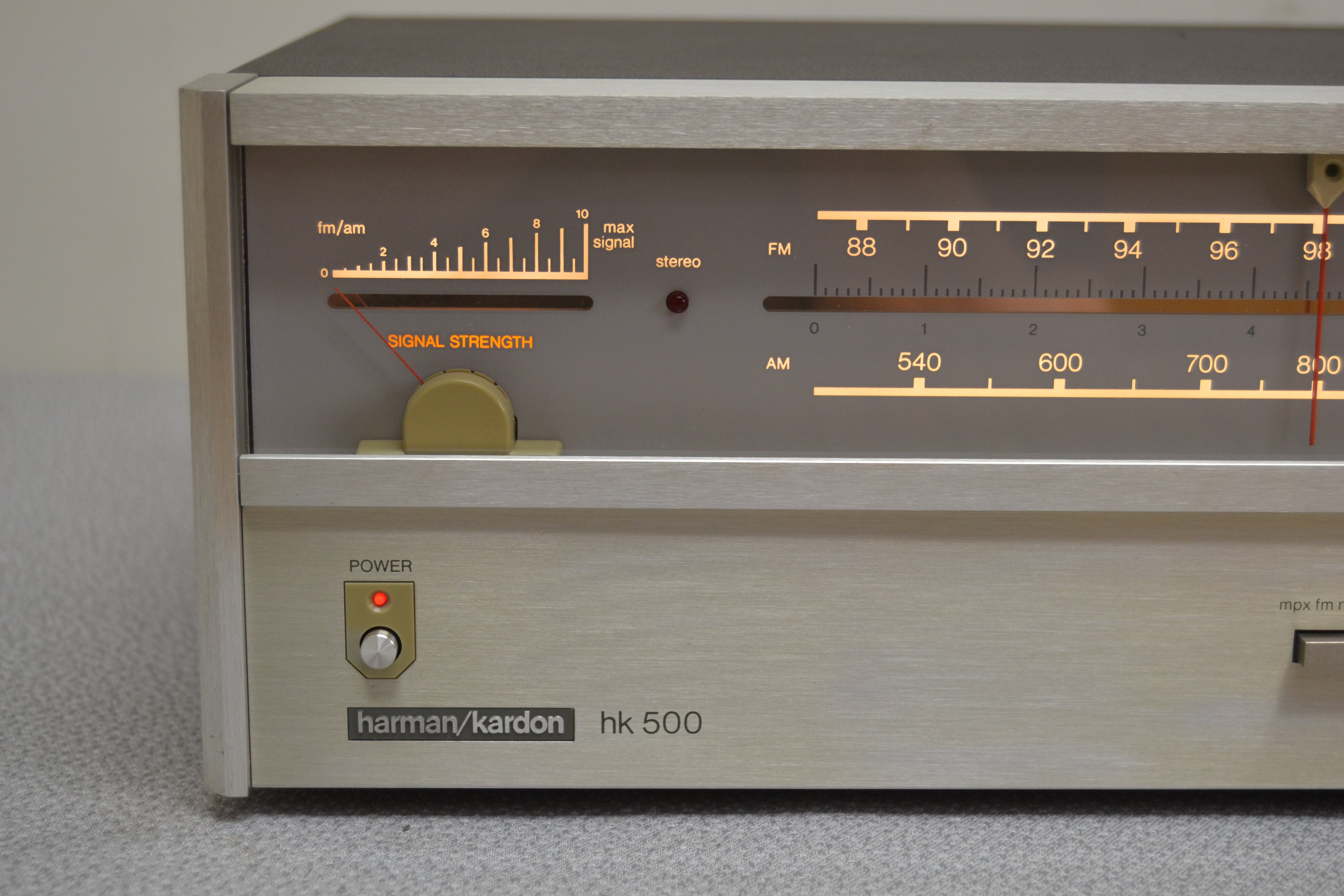 Harman Kardon HK500 Stereo Tuner