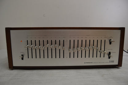 Pioneer SG-9500 Graphic Equalizer * Fully Serviced * Original Wood Case *