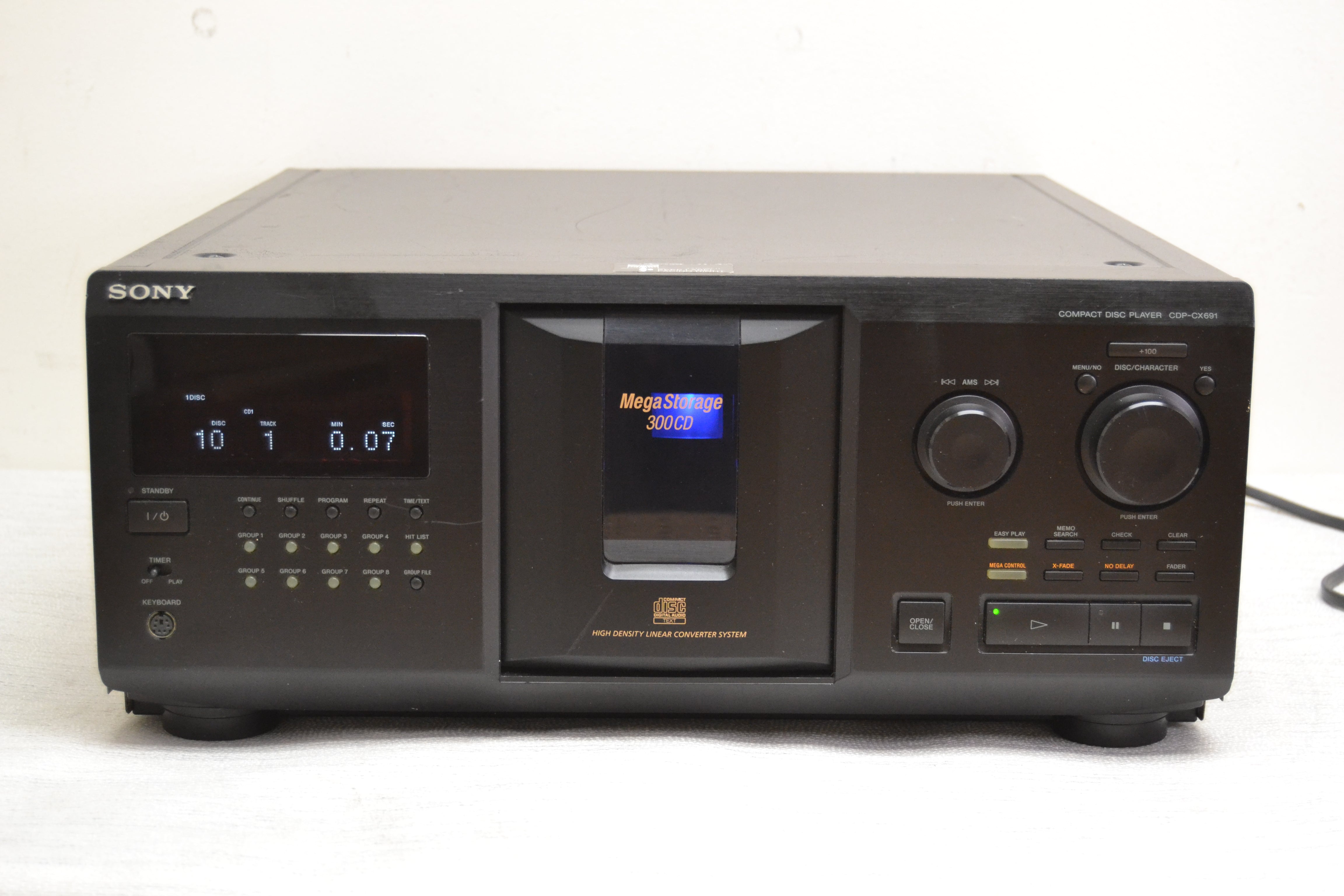 Sony CDP-CX691 CD Changer 300 Discs * Fully Serviced * New Belts