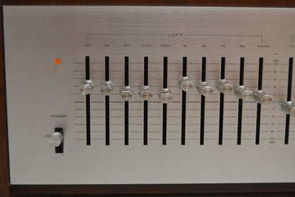 Pioneer SG-9500 Graphic Equalizer * Fully Serviced * Original Wood Case *
