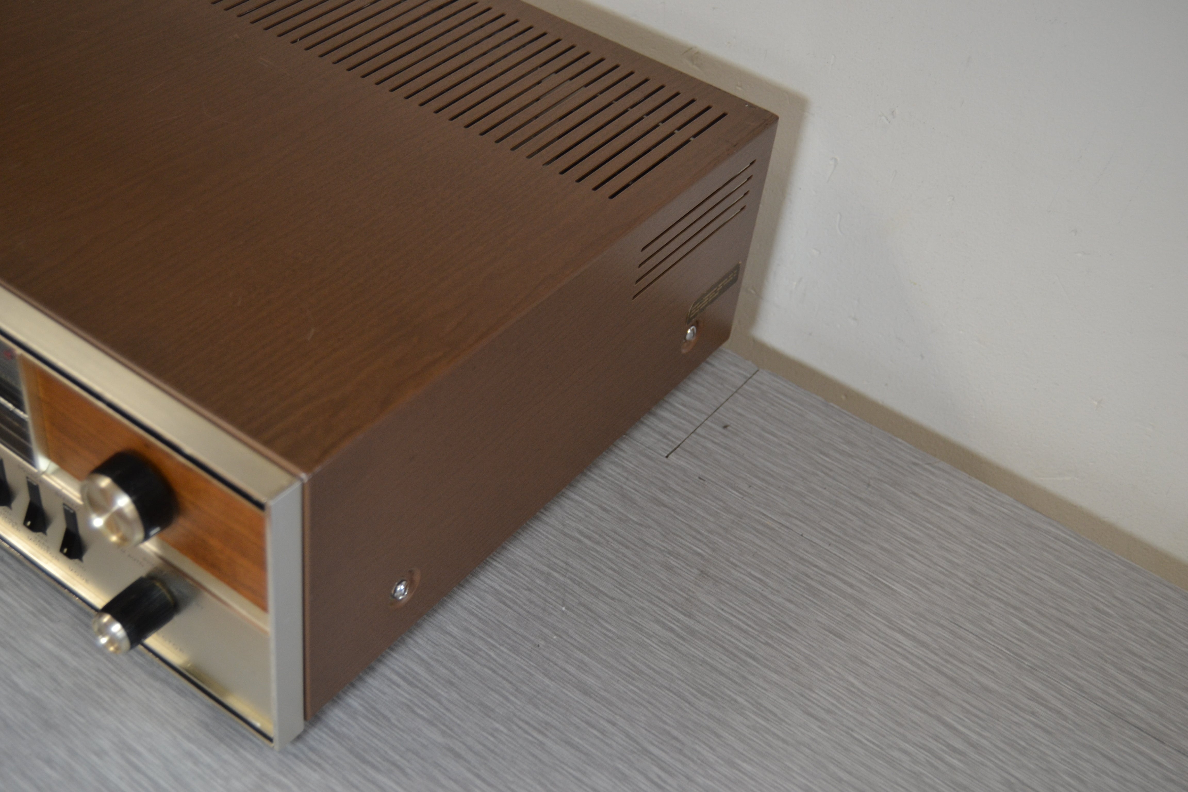 Kenwood TK-55 Stereo Receiver * 20W RMS * 1968 – The Turntable Store